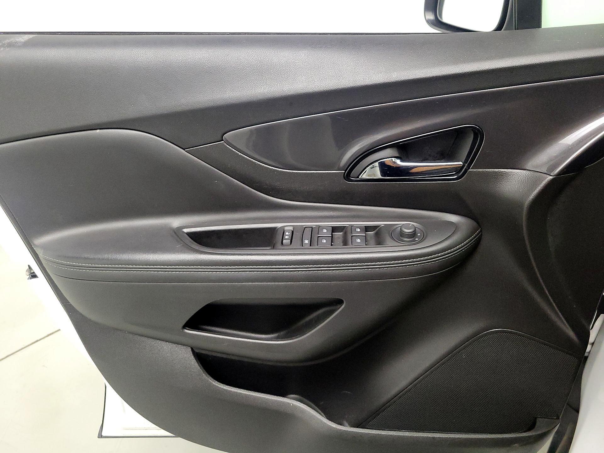 Thumbnail: 2019 Buick Encore - 12