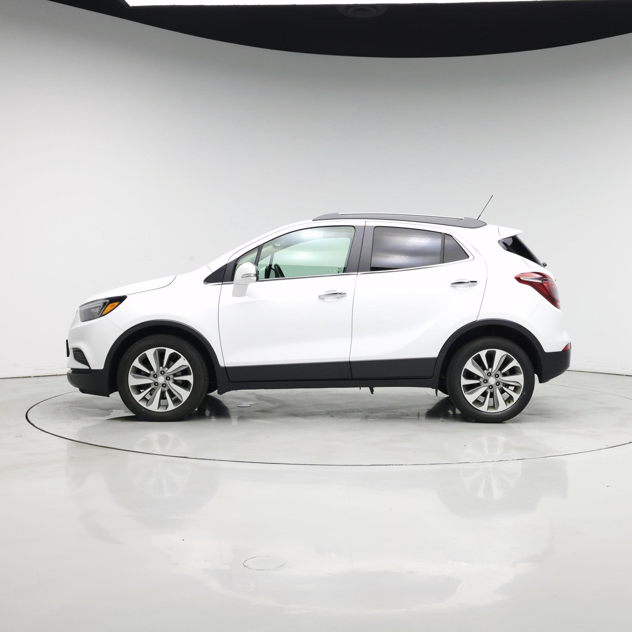 Thumbnail: 2019 Buick Encore - 3