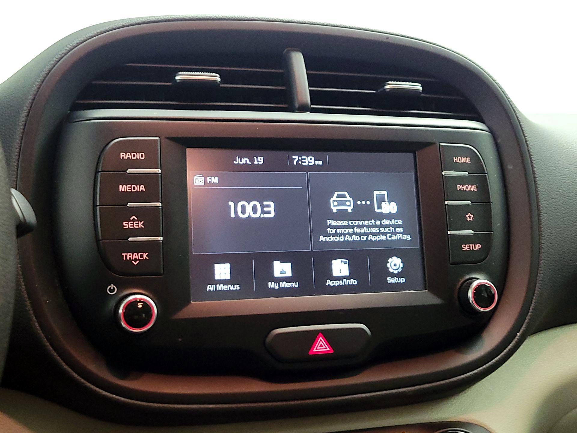 Thumbnail: 2020 Kia Soul - 15