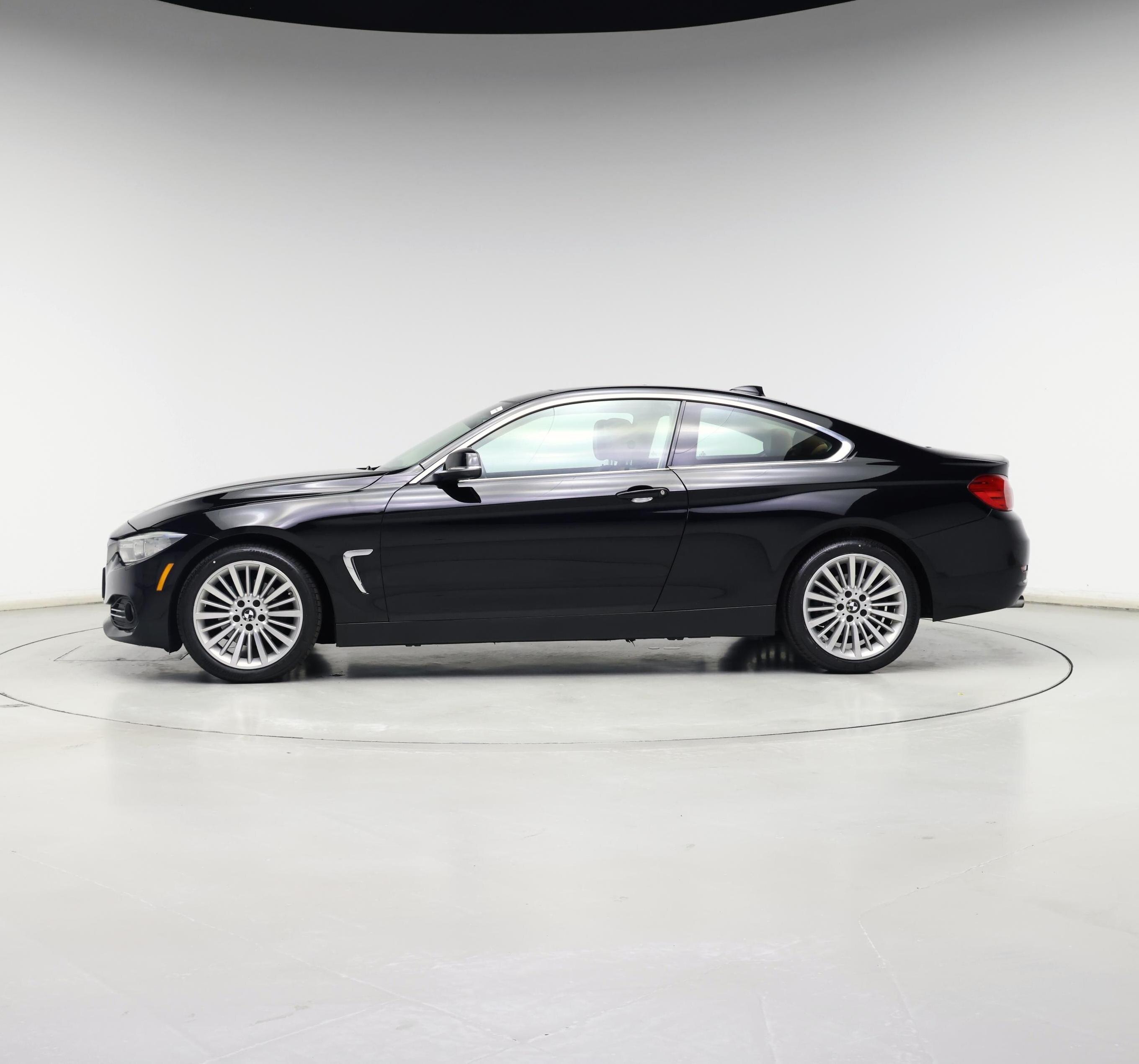 Thumbnail: 2014 BMW 4 Series - 3