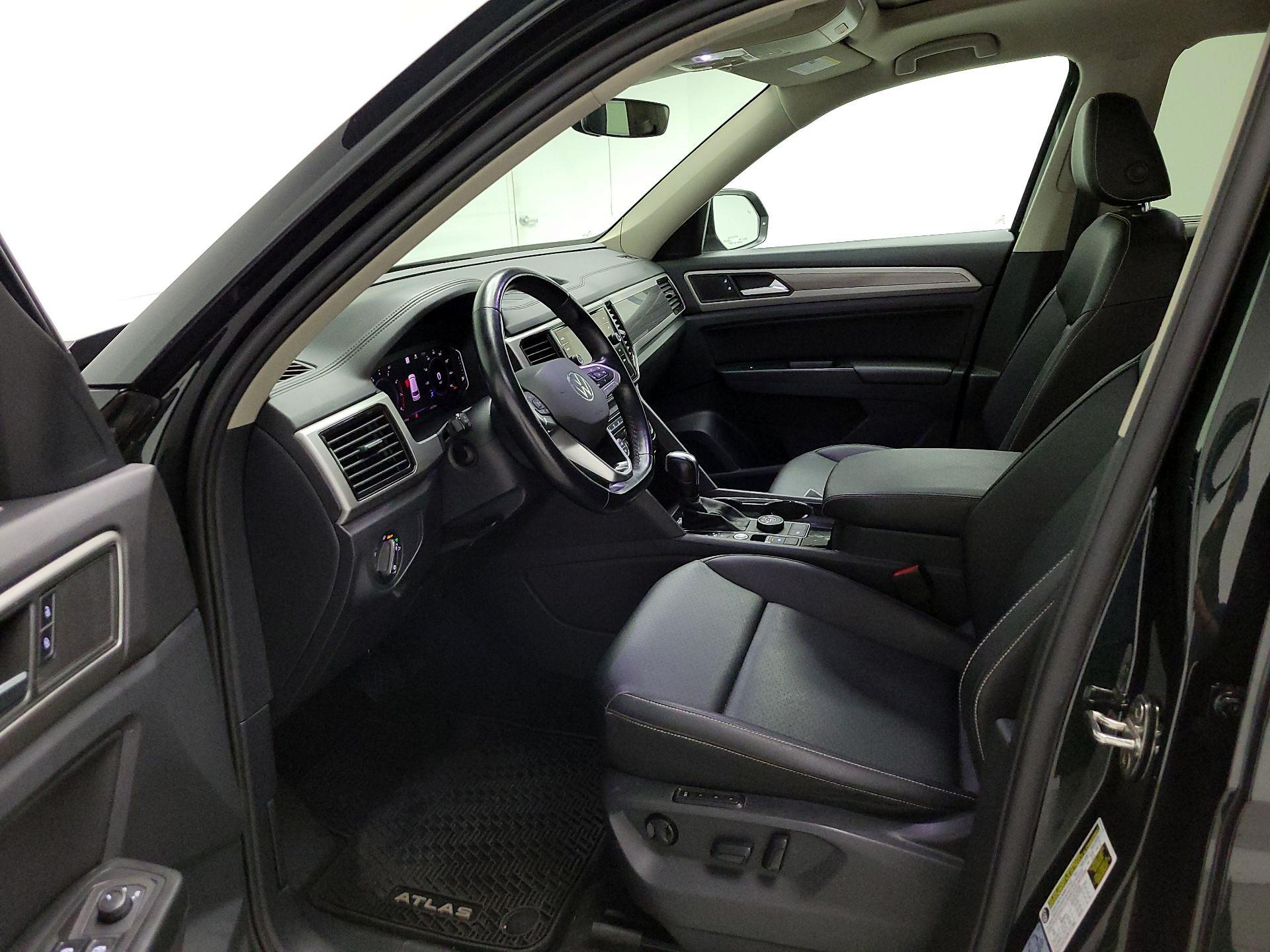 Thumbnail: 2021 Volkswagen Atlas - 11