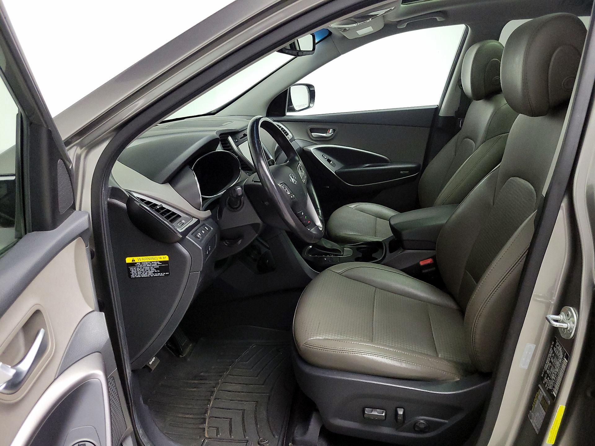 Thumbnail: 2013 Hyundai Santa Fe - 11