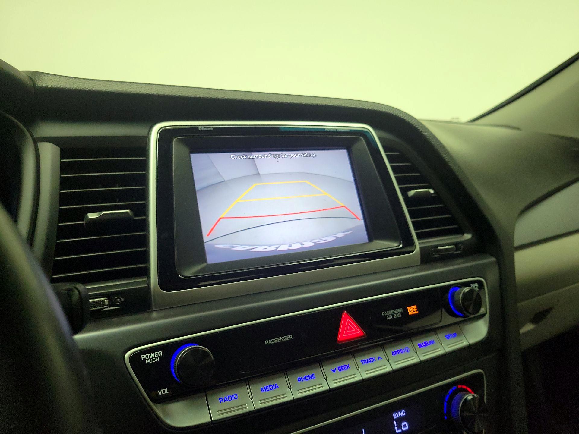 Thumbnail: 2019 Hyundai Sonata - 14