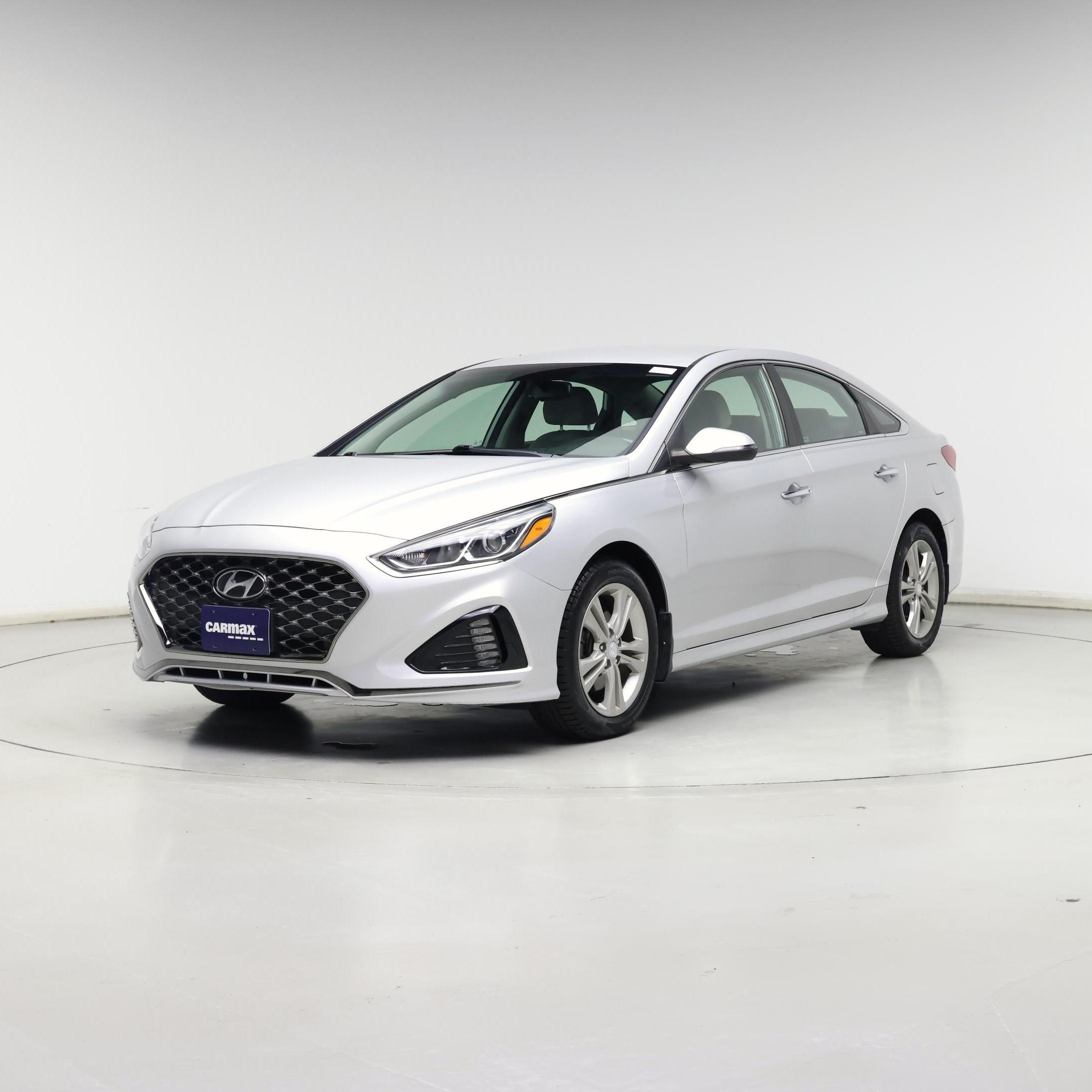 Thumbnail: 2019 Hyundai Sonata - 4