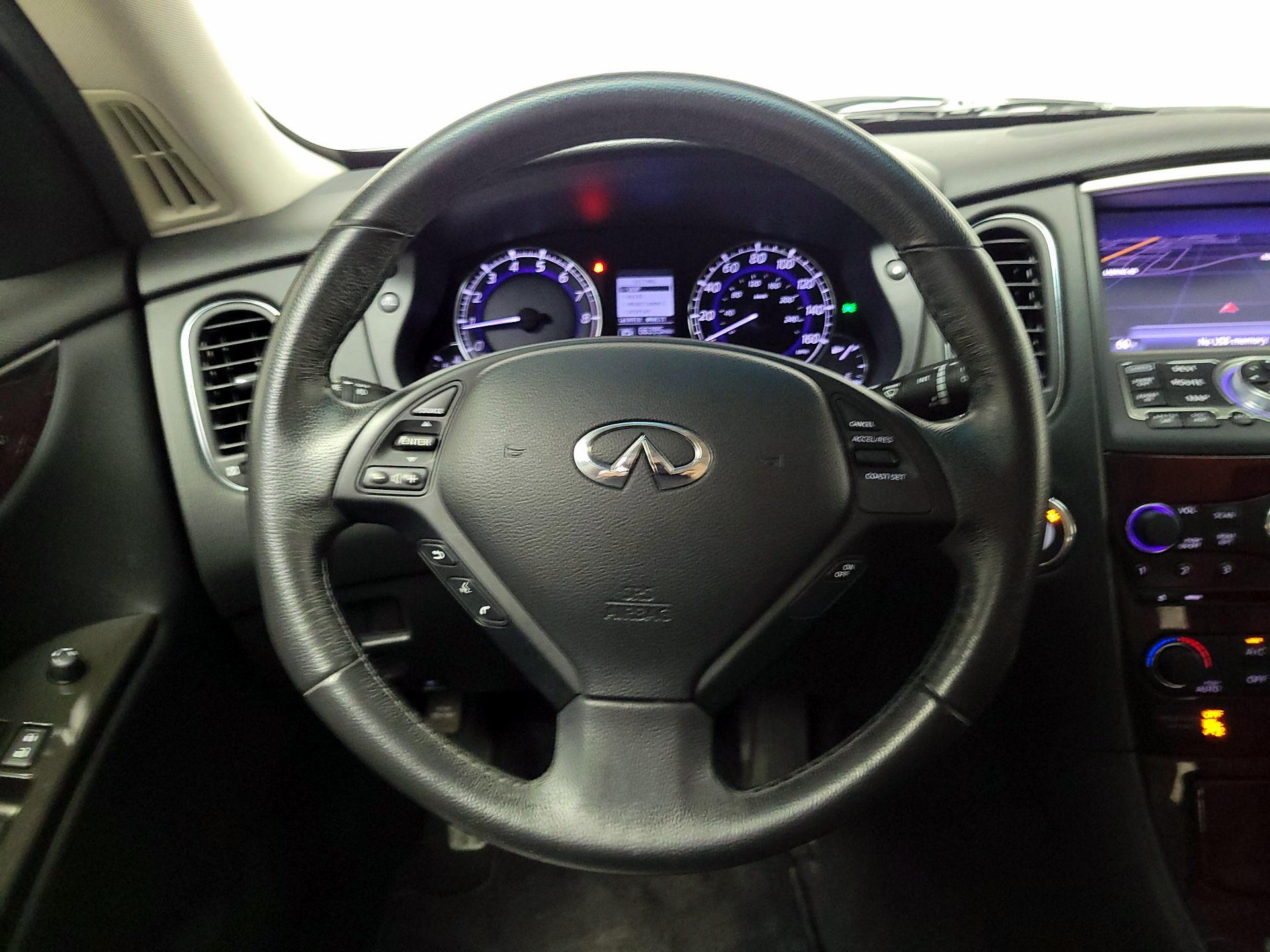 Thumbnail: 2017 INFINITI QX50 - 10
