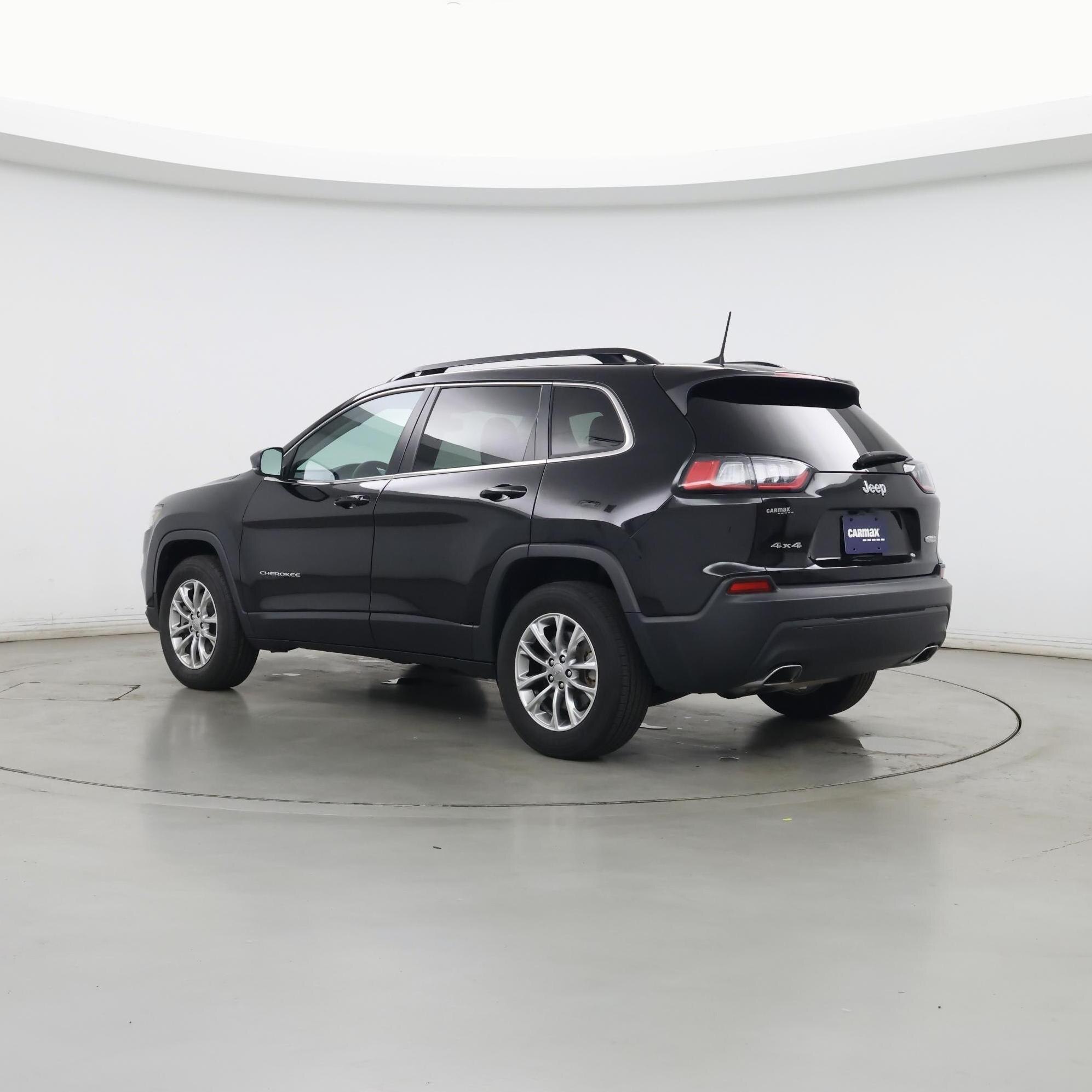 Thumbnail: 2022 Jeep Cherokee - 2