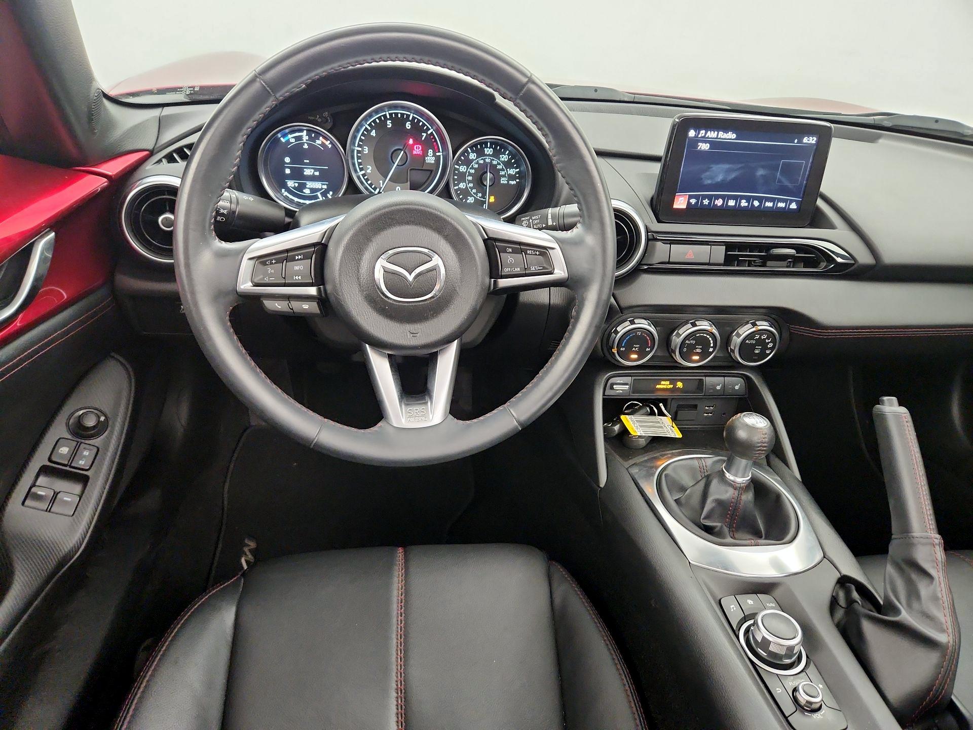 Thumbnail: 2019 Mazda MX-5 Miata - 10