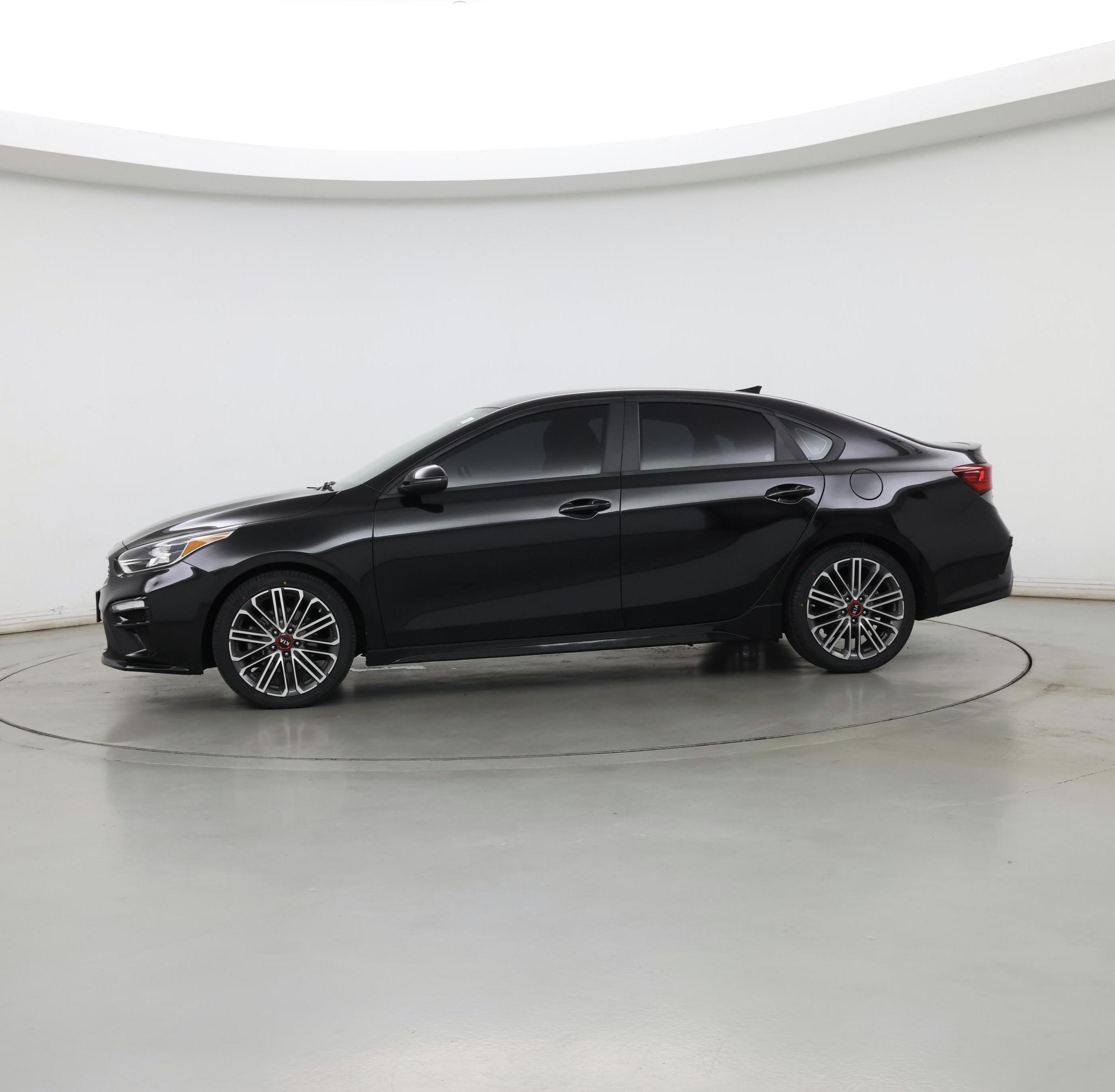 Thumbnail: 2021 Kia Forte - 3