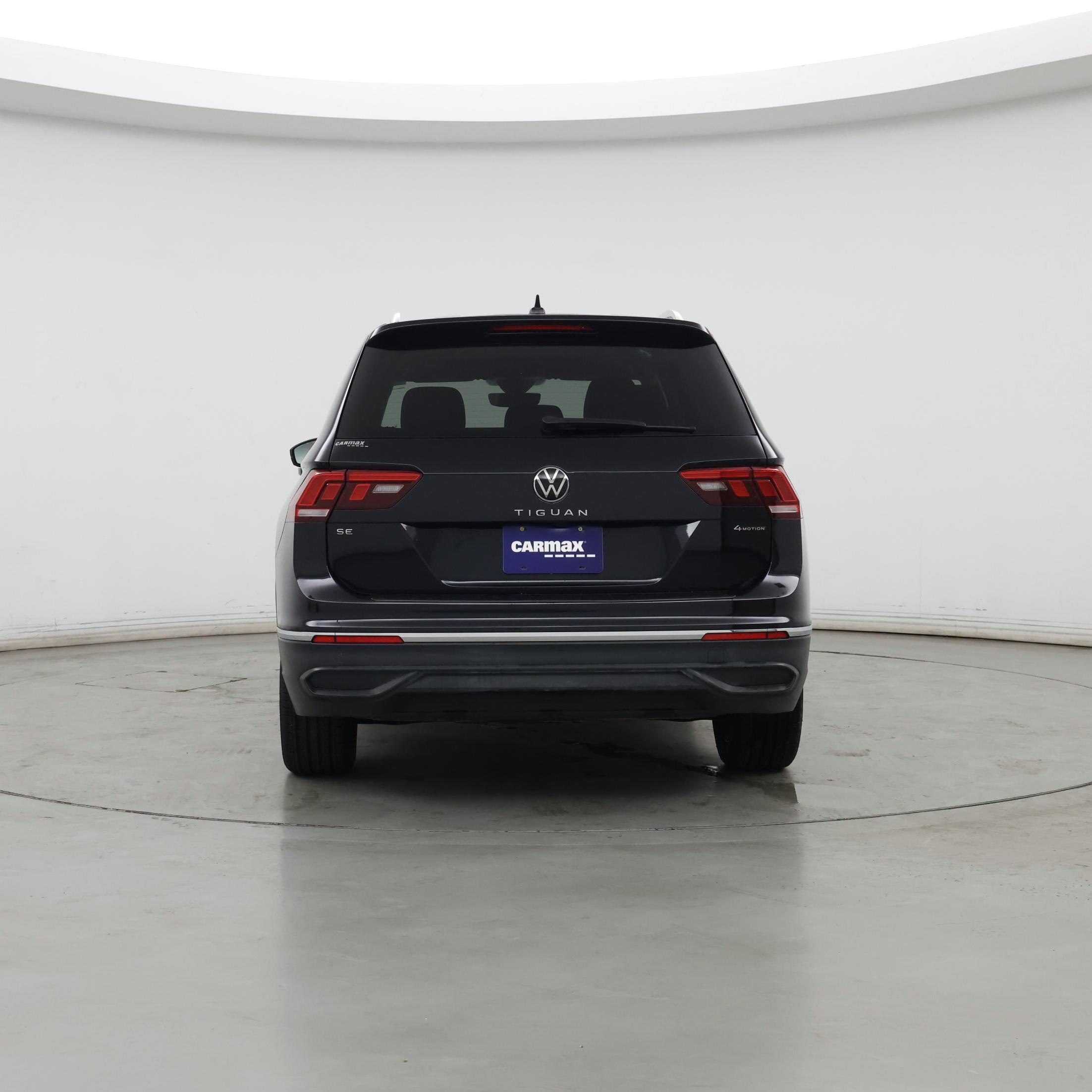 Thumbnail: 2023 Volkswagen Tiguan - 6