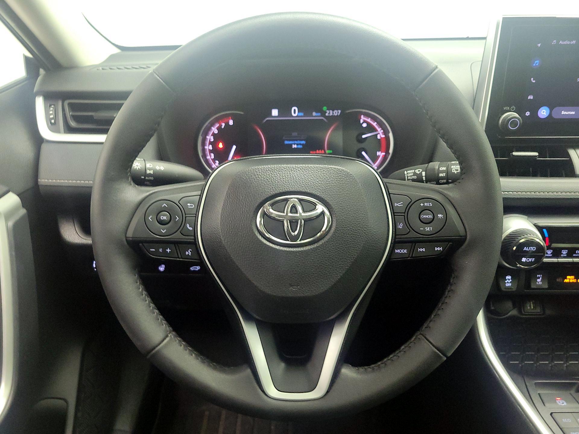 Thumbnail: 2024 Toyota RAV4 - 10