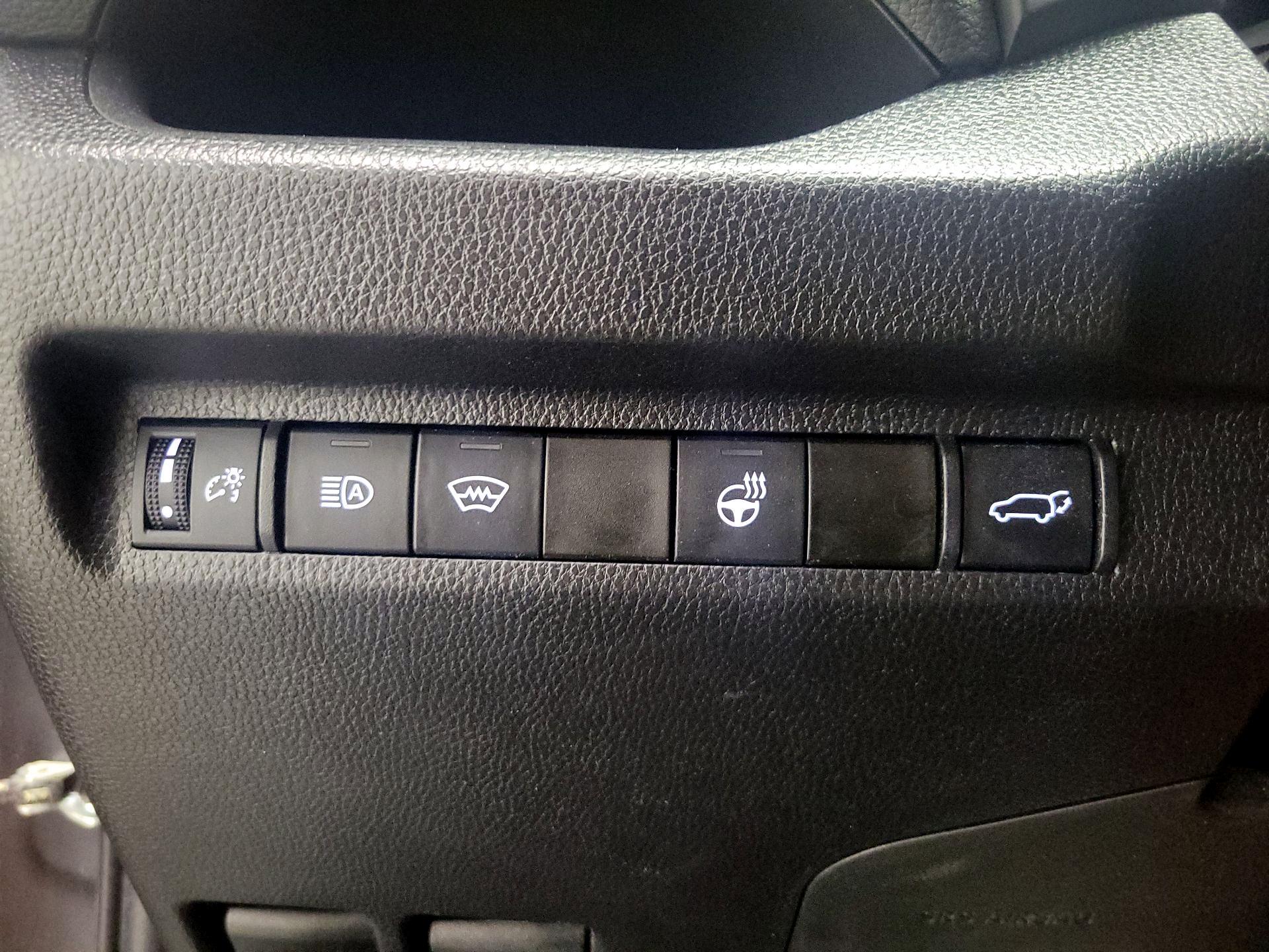 Thumbnail: 2024 Toyota RAV4 - 13