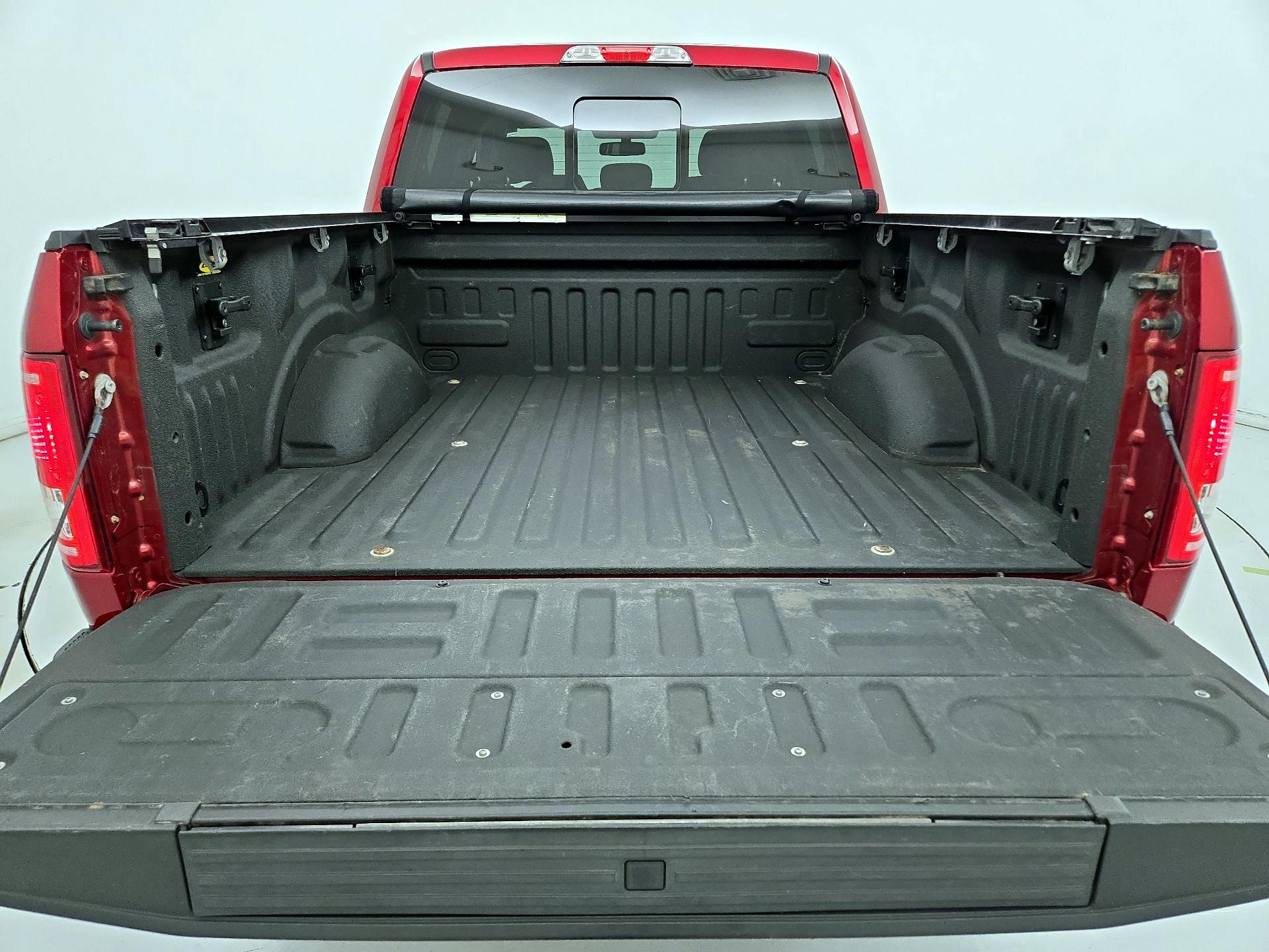 Thumbnail: 2015 Ford F-150 - 20