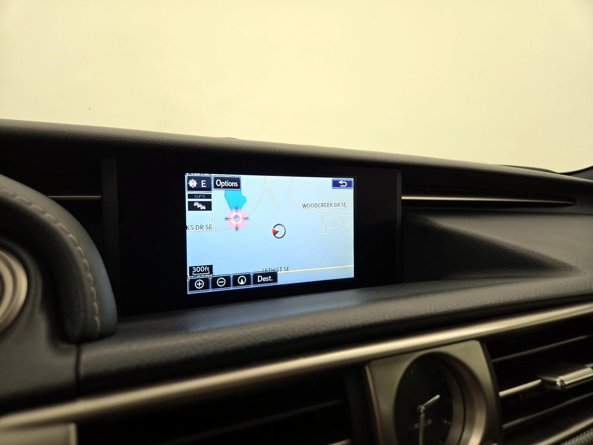 Thumbnail: 2015 Lexus IS - 14