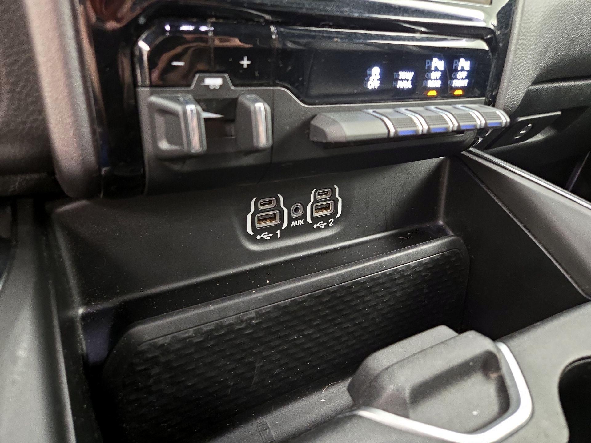 Thumbnail: 2020 RAM 1500 - 19