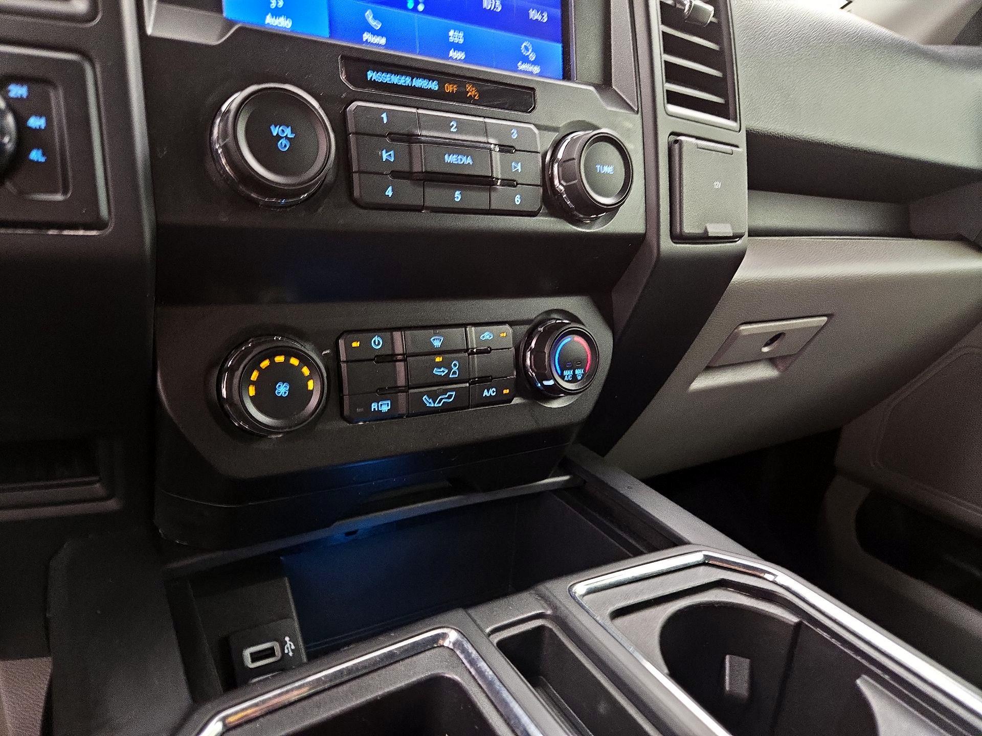 Thumbnail: 2019 Ford F-150 - 16