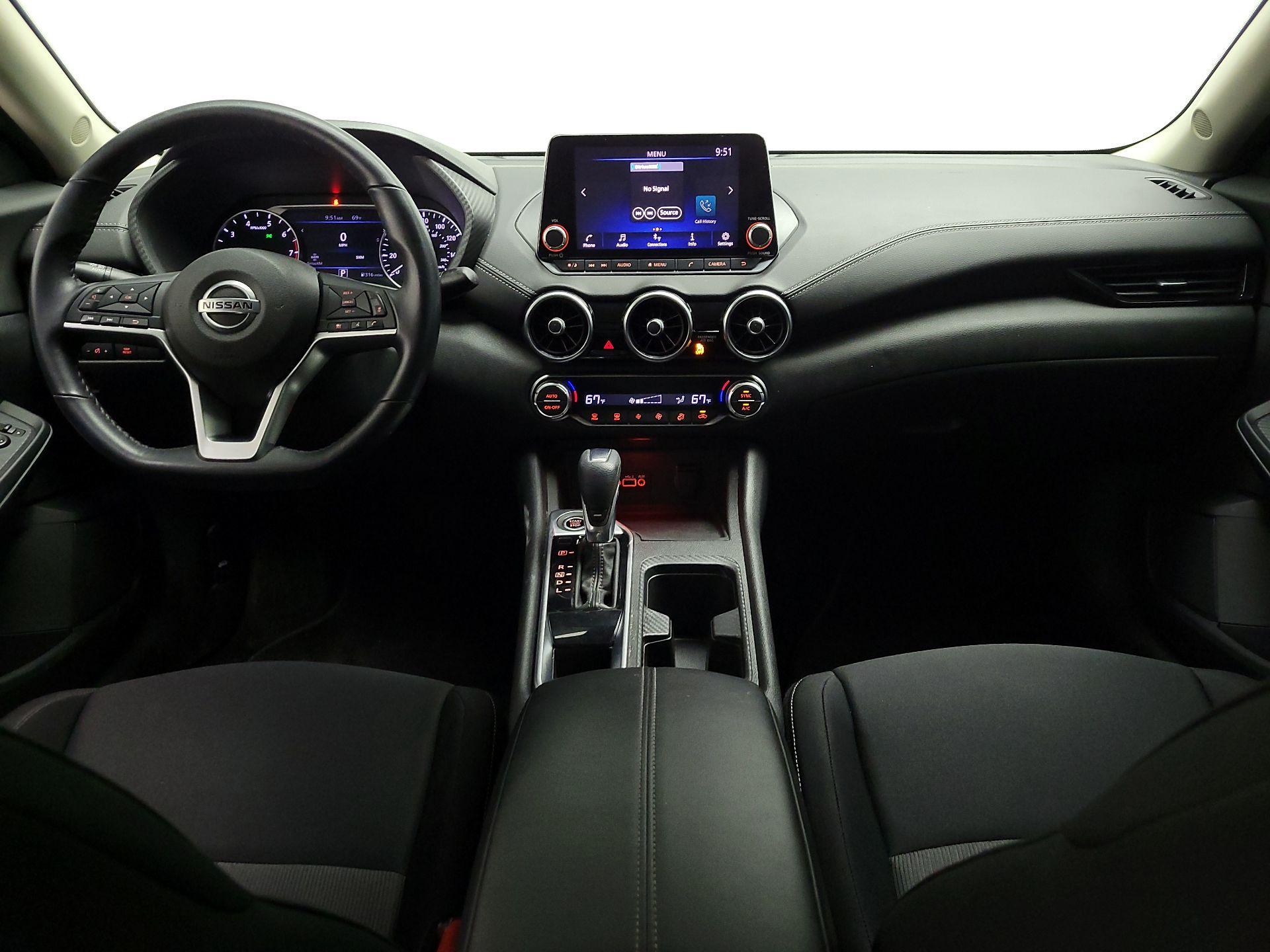 Thumbnail: 2021 Nissan Sentra - 9