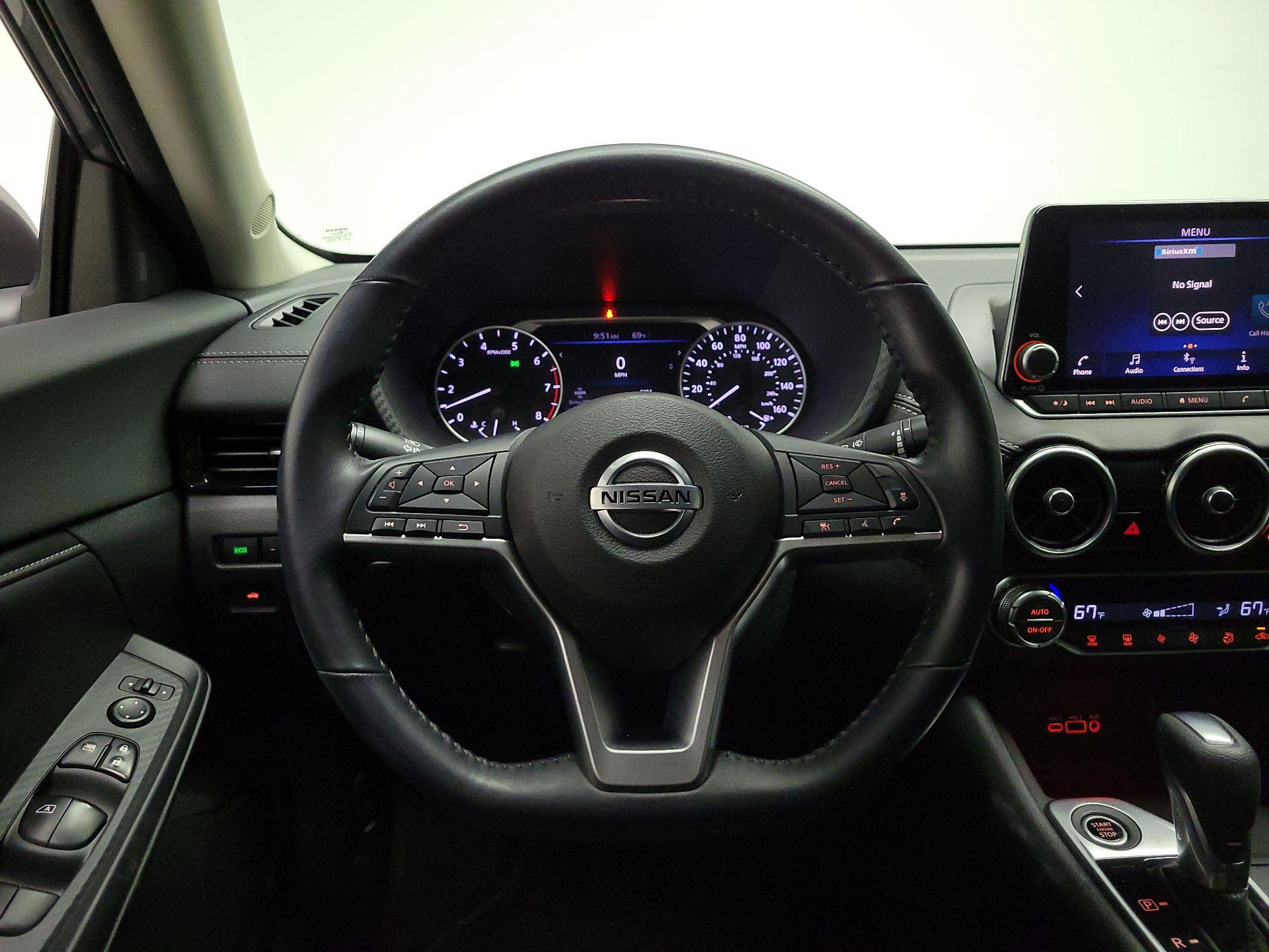 Thumbnail: 2021 Nissan Sentra - 10