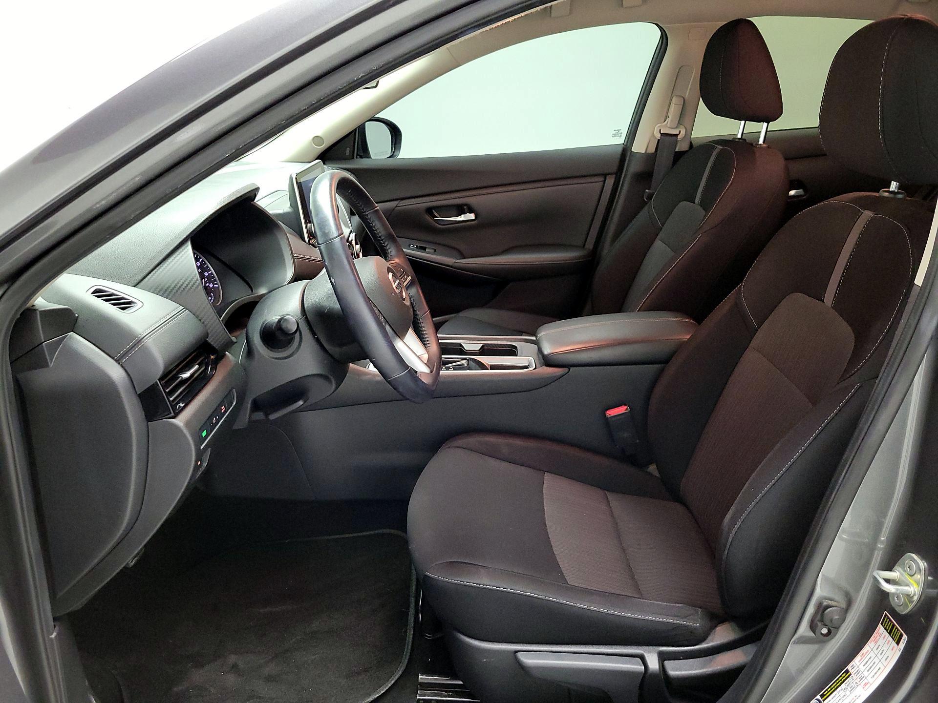 Thumbnail: 2021 Nissan Sentra - 11