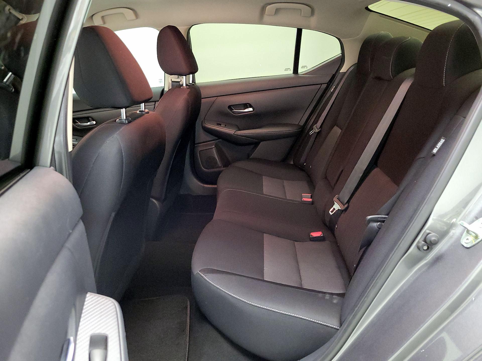 Thumbnail: 2021 Nissan Sentra - 19