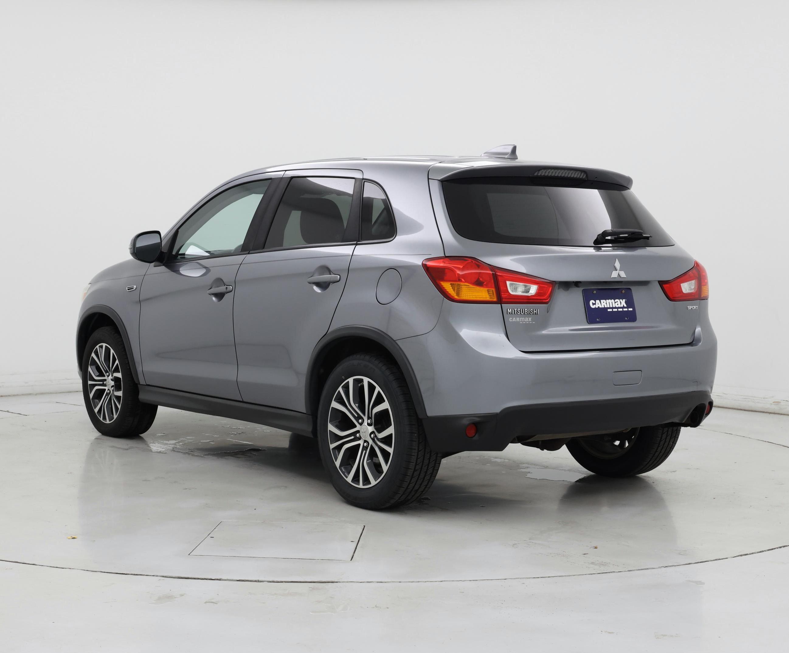 Thumbnail: 2017 Mitsubishi Outlander Sport - 2