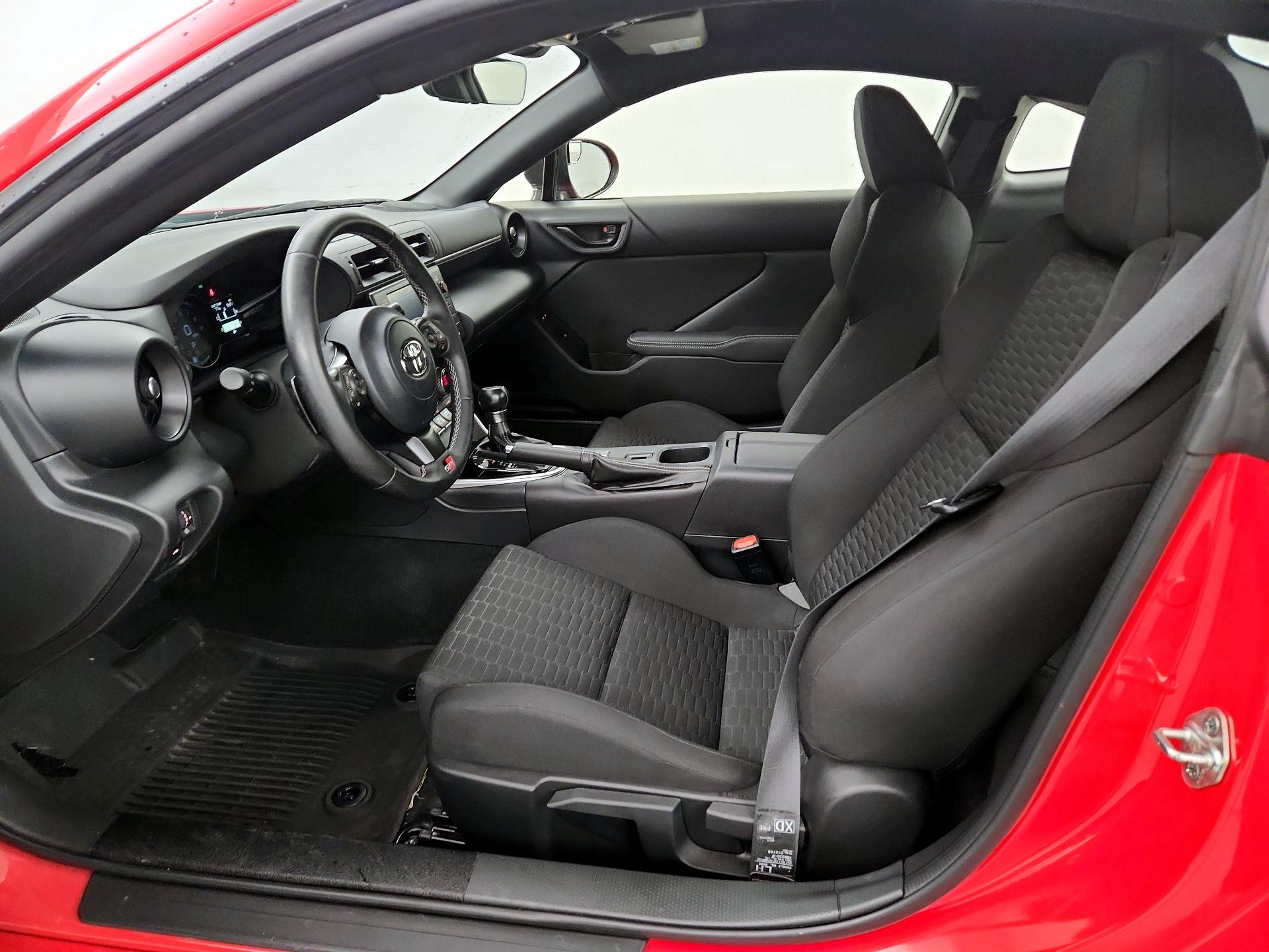 Thumbnail: 2022 Toyota GR86 - 11