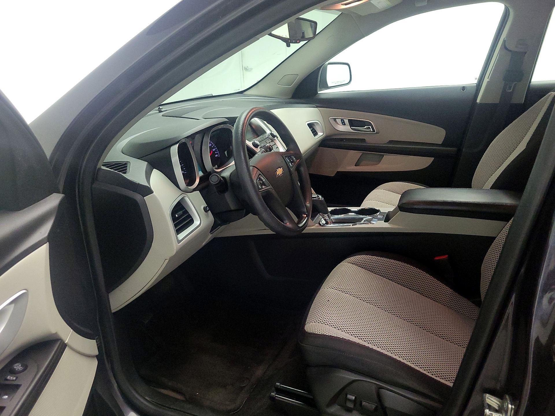 Thumbnail: 2016 Chevrolet Equinox - 11