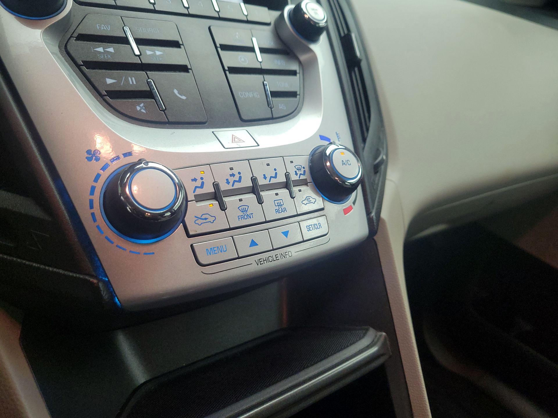 Thumbnail: 2016 Chevrolet Equinox - 15