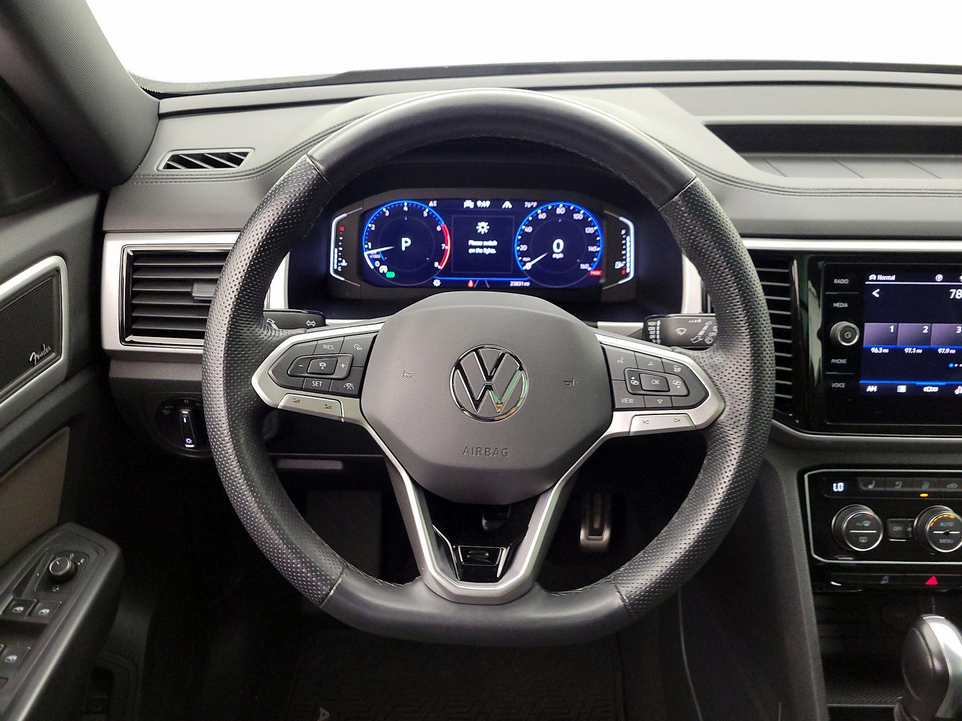 Thumbnail: 2021 Volkswagen Atlas - 10