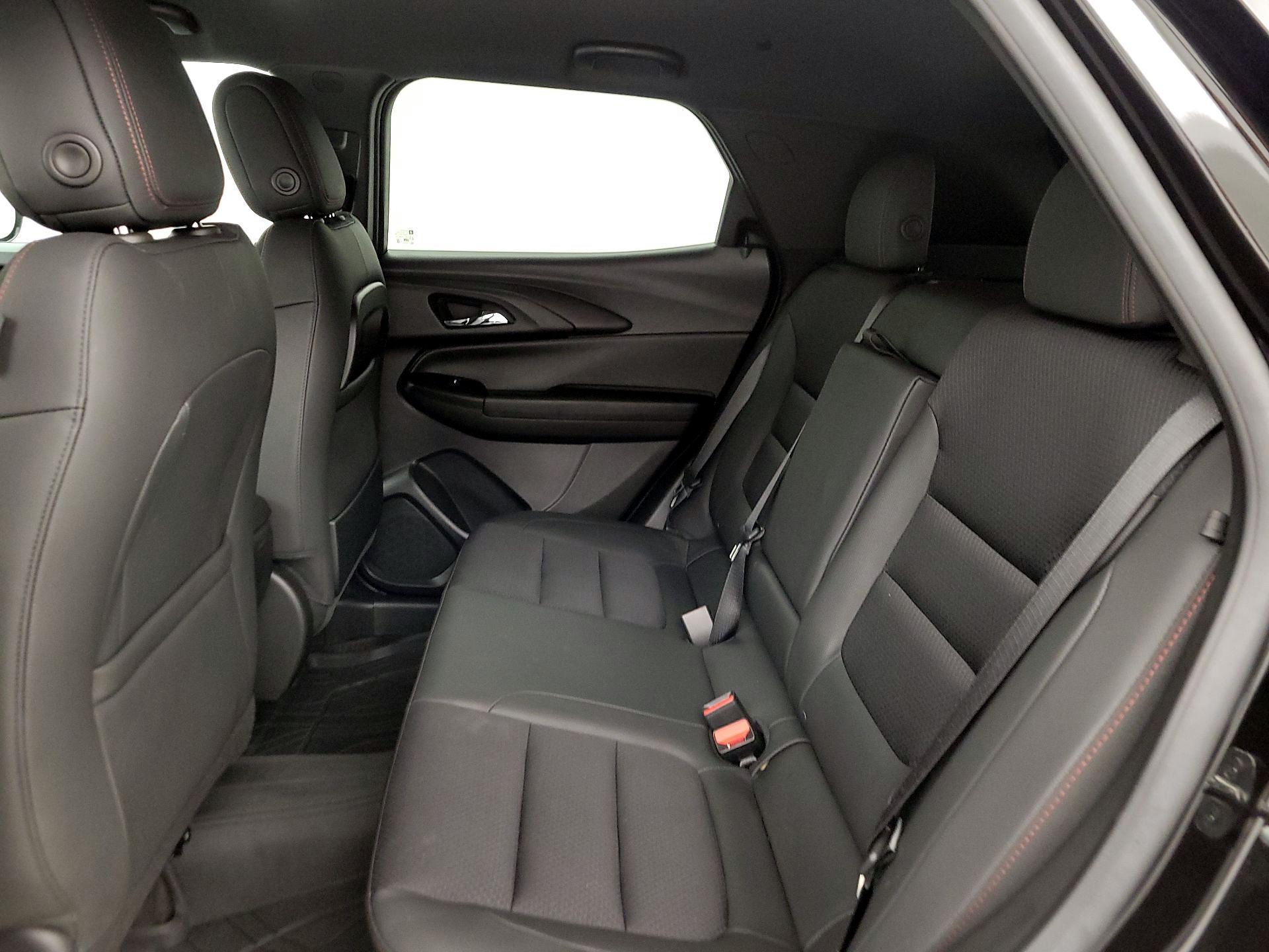 Thumbnail: 2023 Chevrolet TrailBlazer - 19