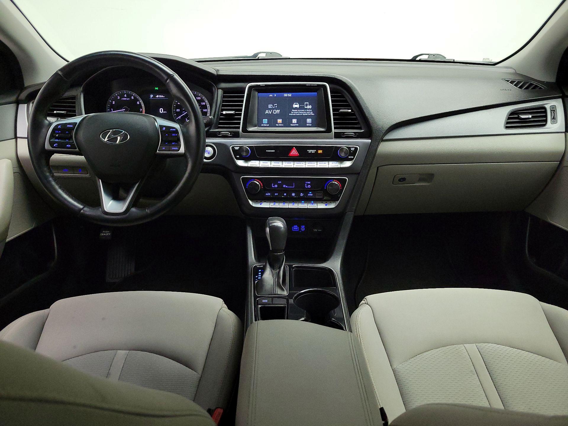 Thumbnail: 2019 Hyundai Sonata - 9