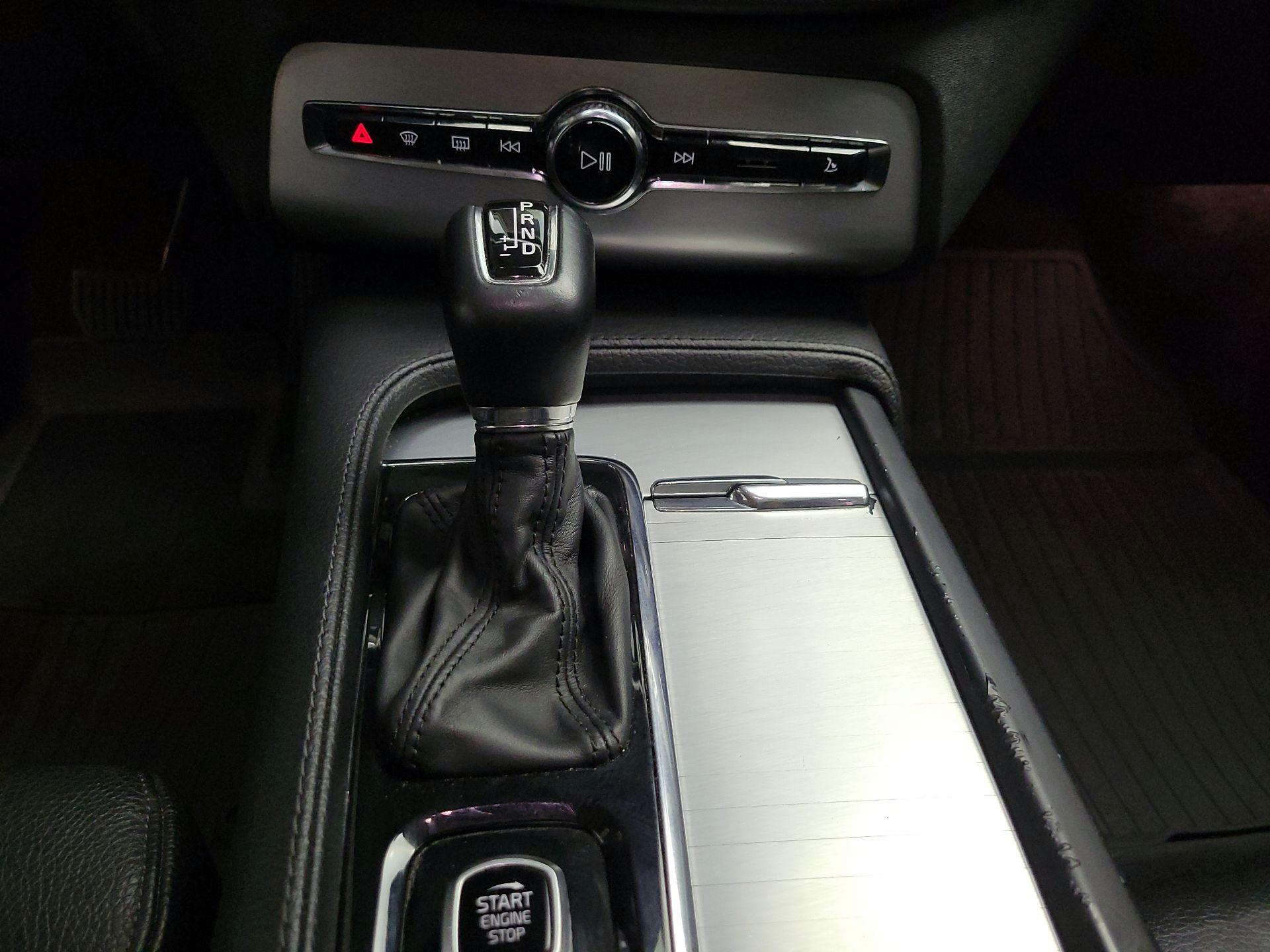 Thumbnail: 2018 Volvo XC90 - 18