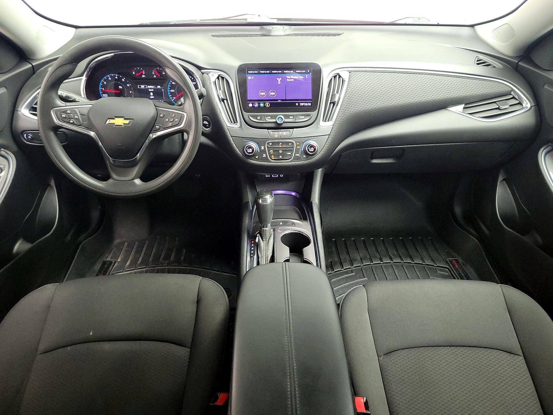 Thumbnail: 2020 Chevrolet Malibu - 9
