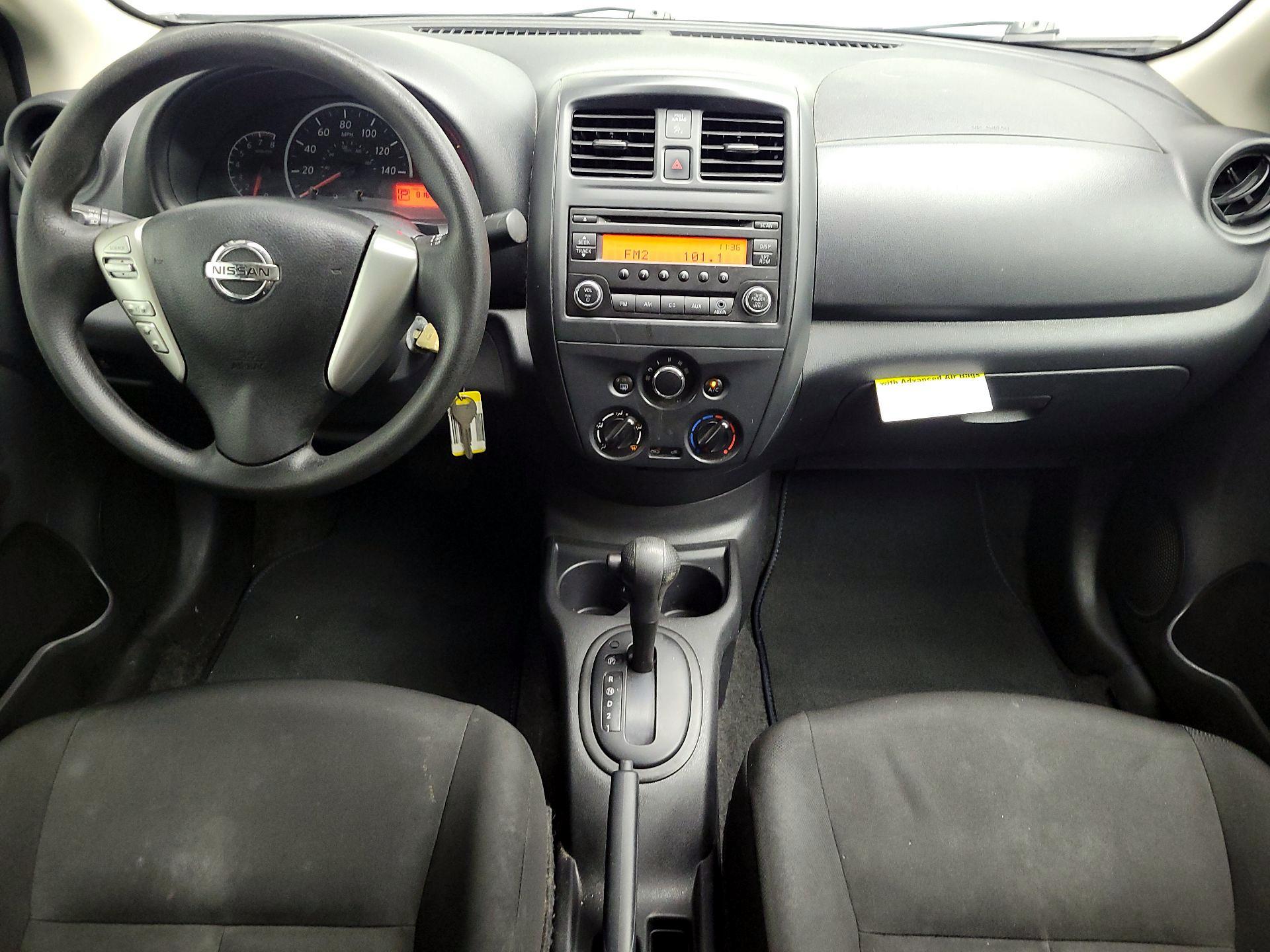 Thumbnail: 2016 Nissan Versa - 9