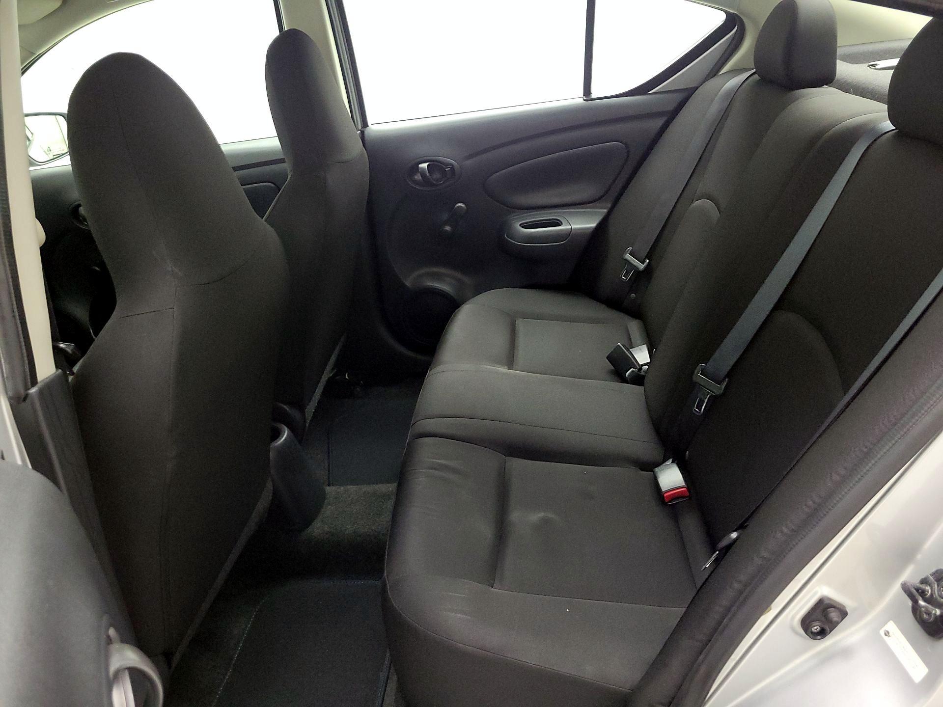 Thumbnail: 2016 Nissan Versa - 18