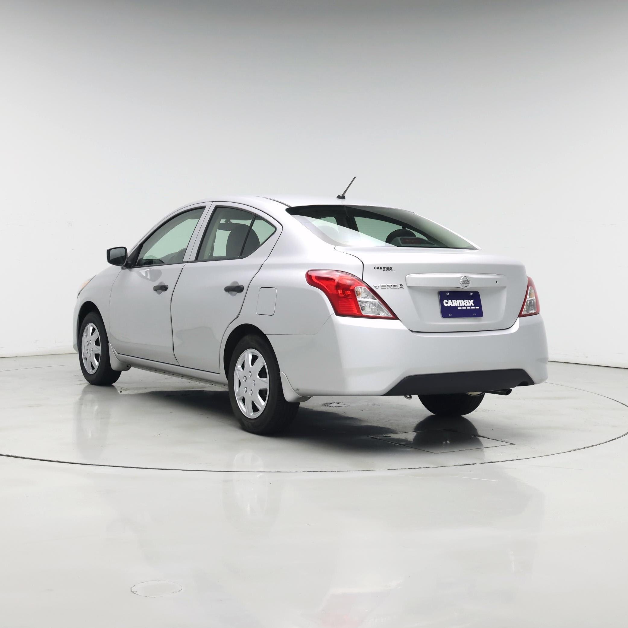 Thumbnail: 2016 Nissan Versa - 2