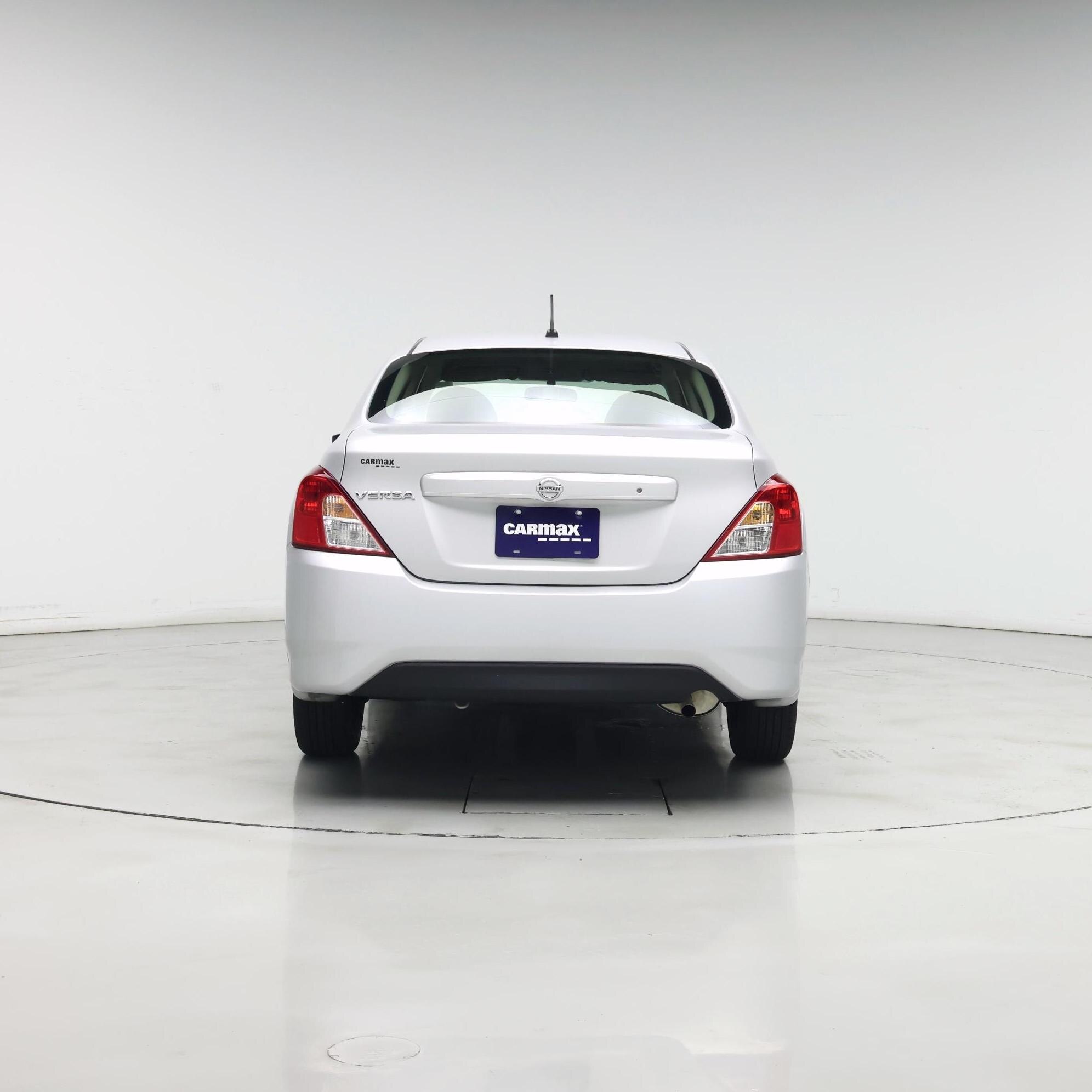 Thumbnail: 2016 Nissan Versa - 6