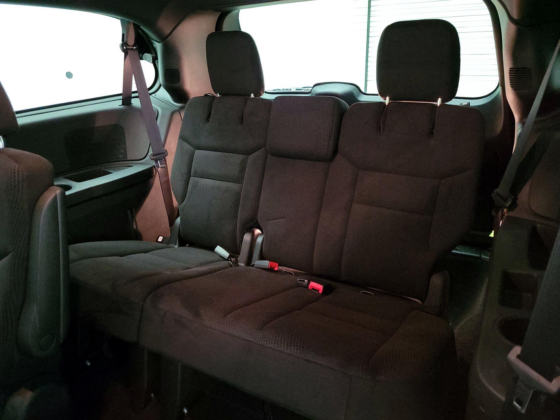 Thumbnail: 2017 Dodge Grand Caravan - 18