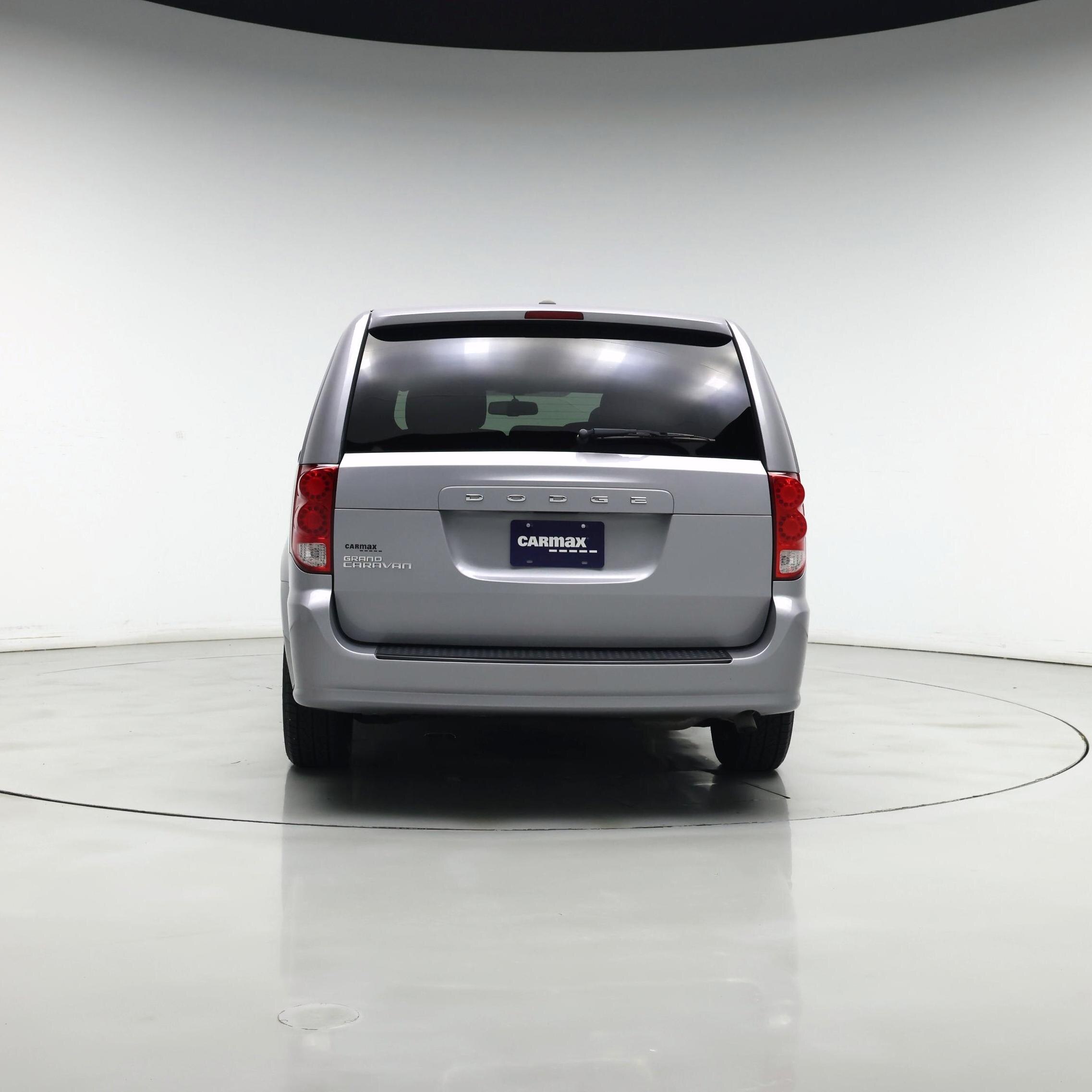 Thumbnail: 2017 Dodge Grand Caravan - 6