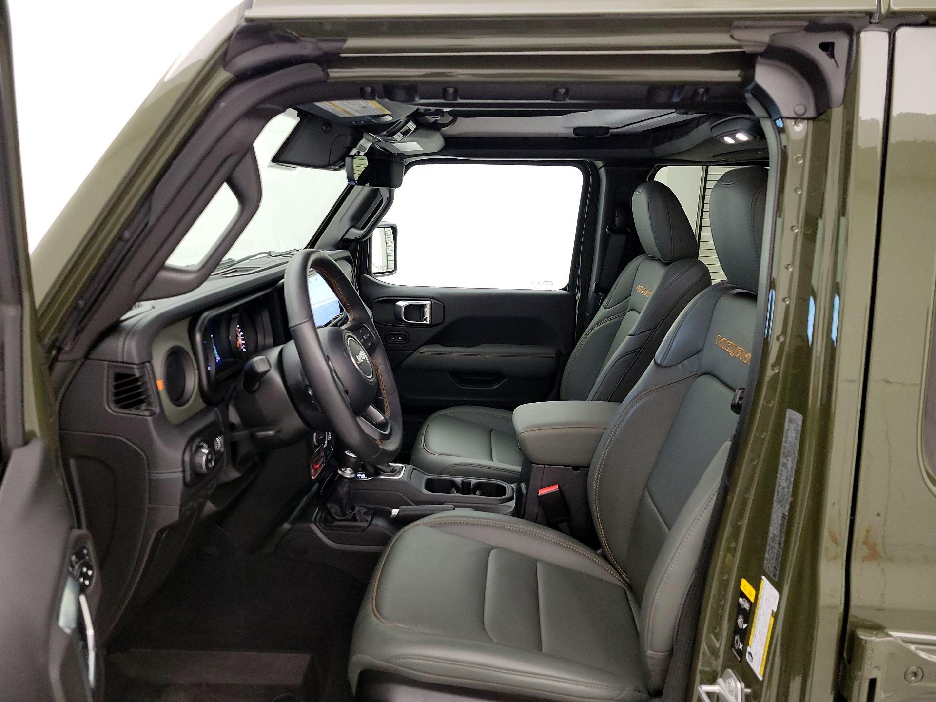 Thumbnail: 2024 Jeep Gladiator - 11