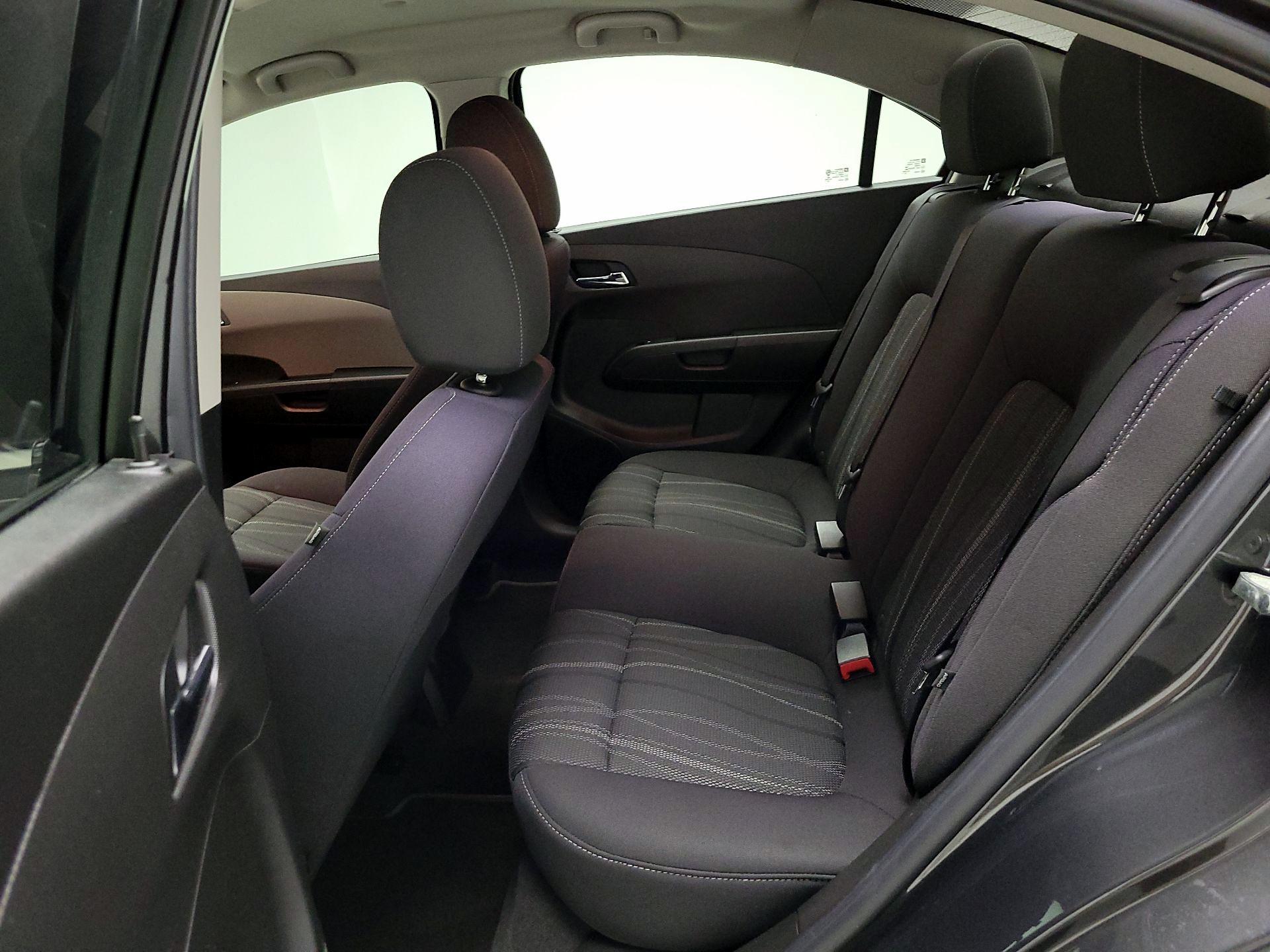 Thumbnail: 2015 Chevrolet Sonic - 18