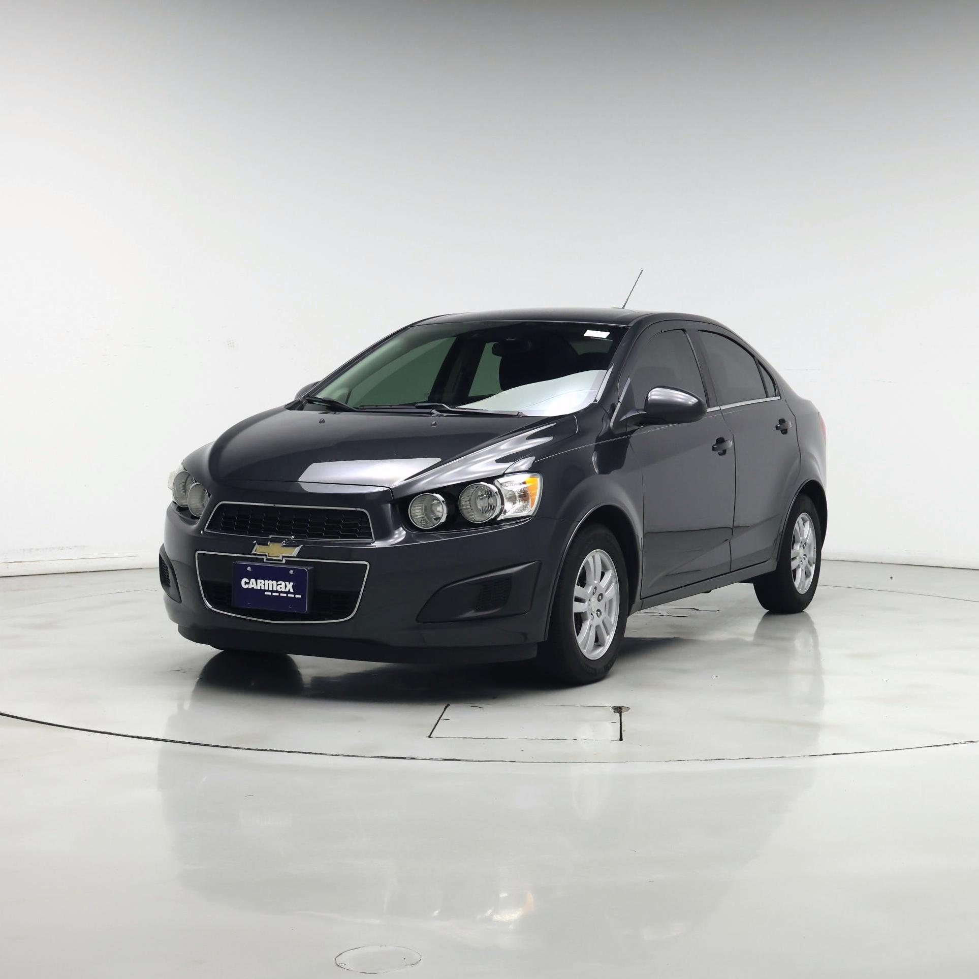 Thumbnail: 2015 Chevrolet Sonic - 4