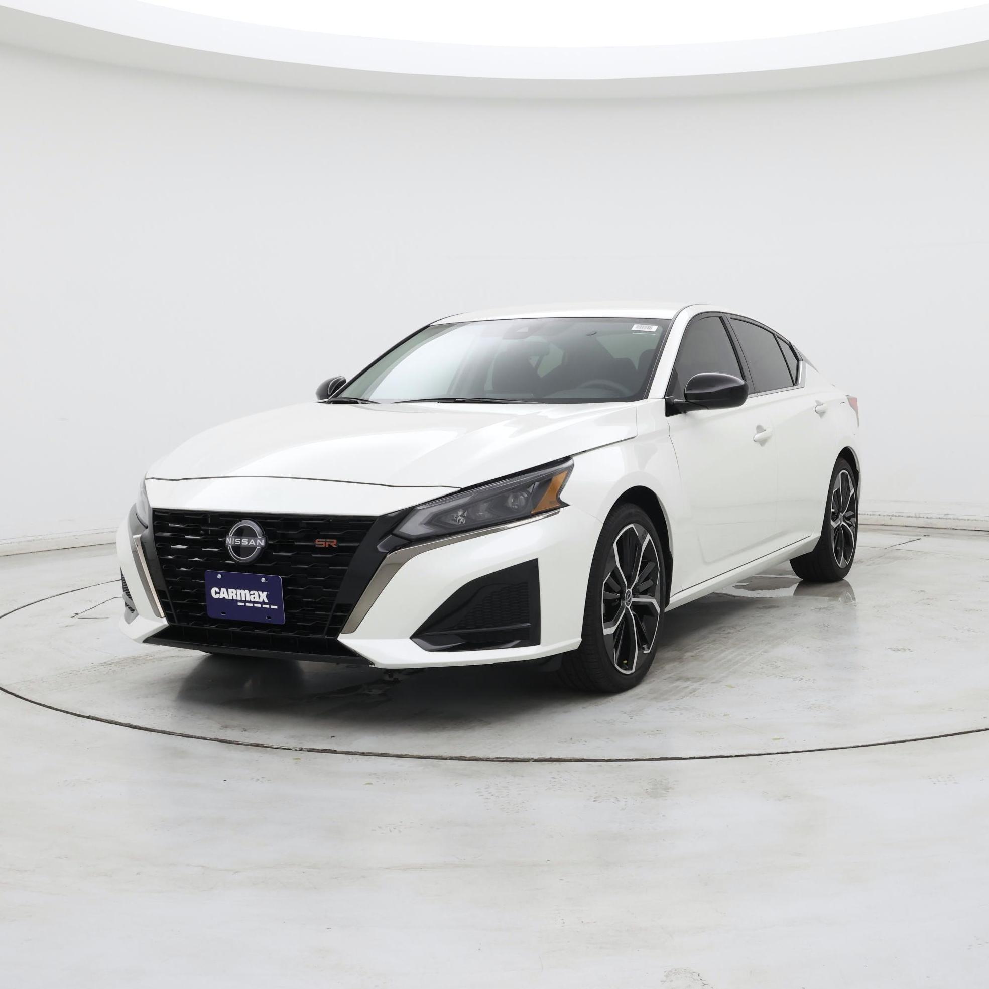 Thumbnail: 2025 Nissan Altima - 4