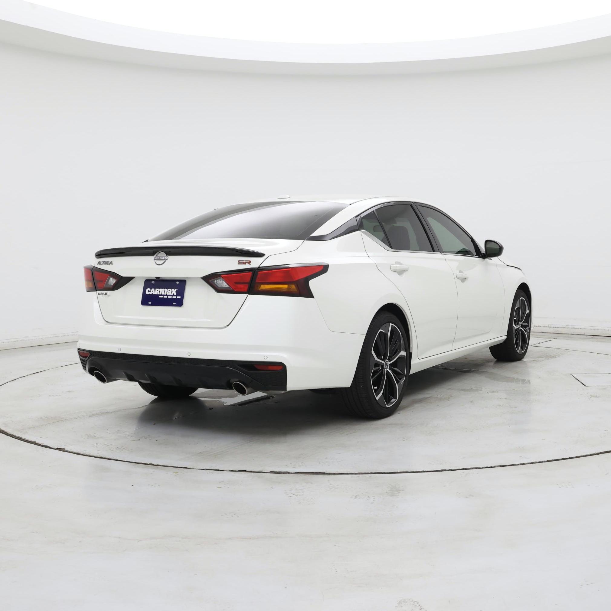 Thumbnail: 2025 Nissan Altima - 8