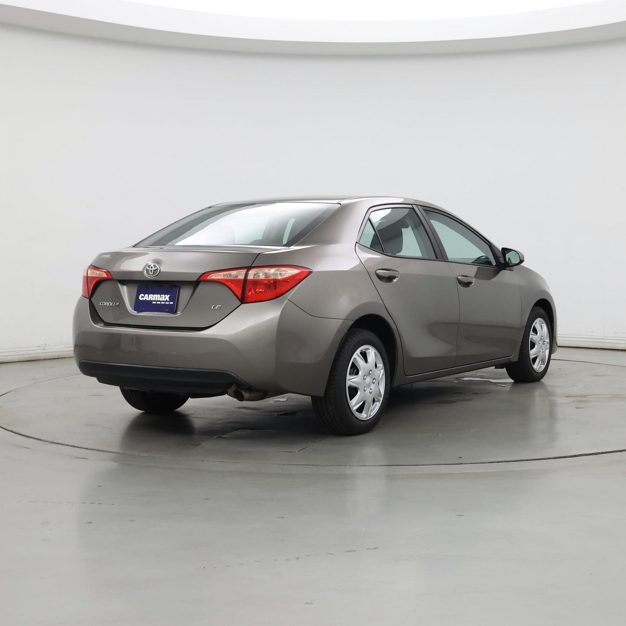 Thumbnail: 2018 Toyota Corolla - 8