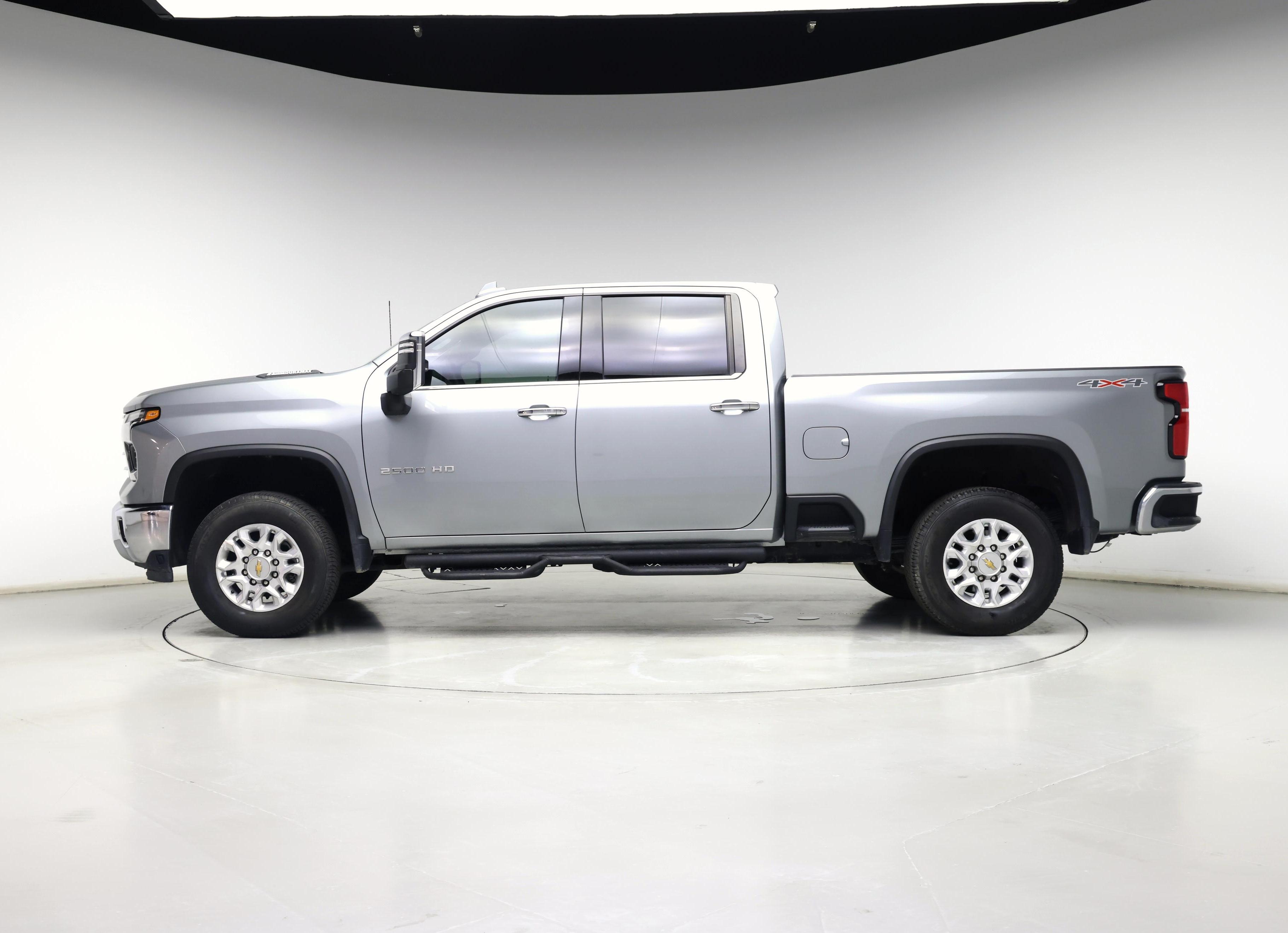 Thumbnail: 2024 Chevrolet Silverado 2500 - 3
