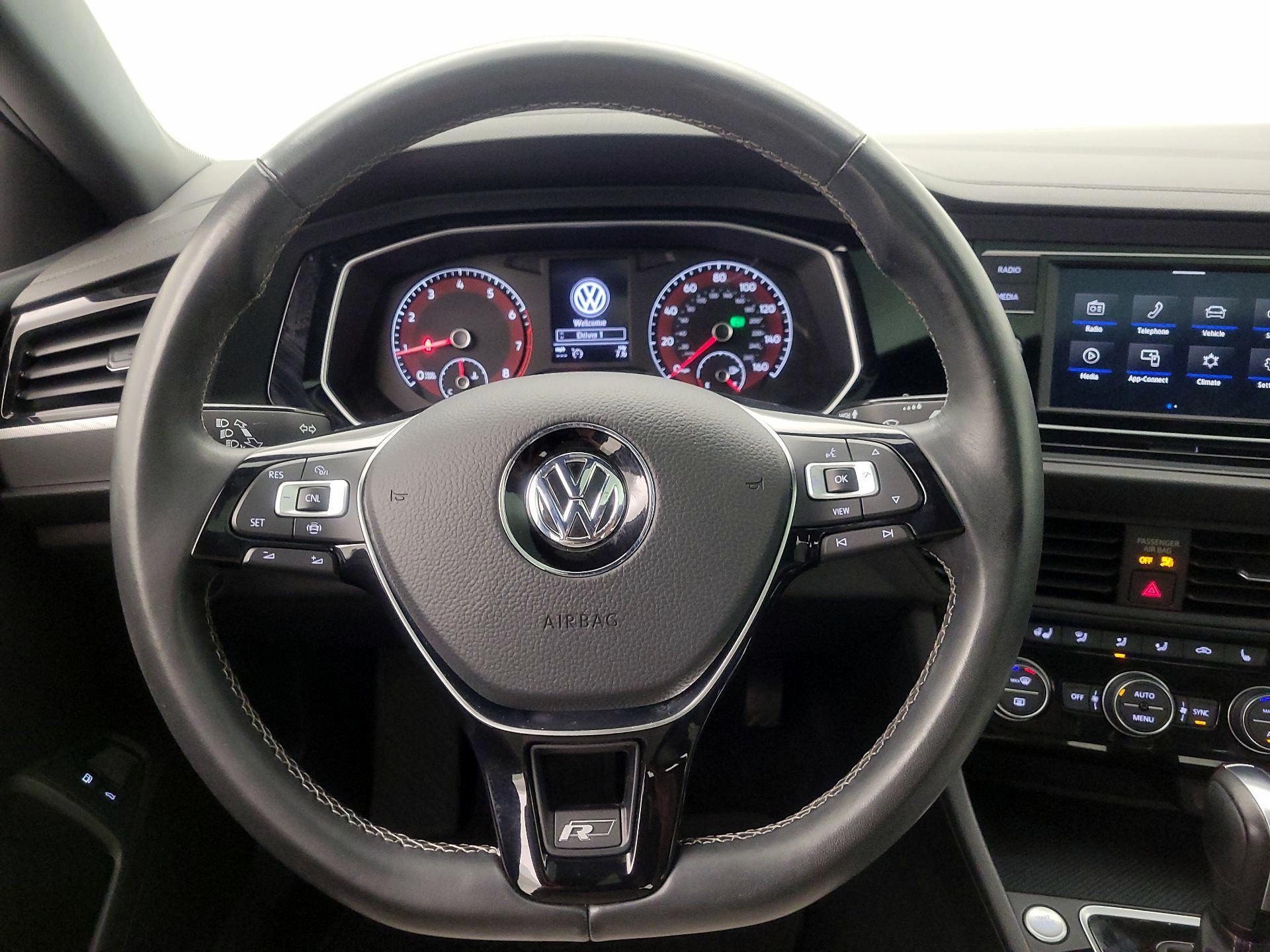 Thumbnail: 2020 Volkswagen Jetta - 10