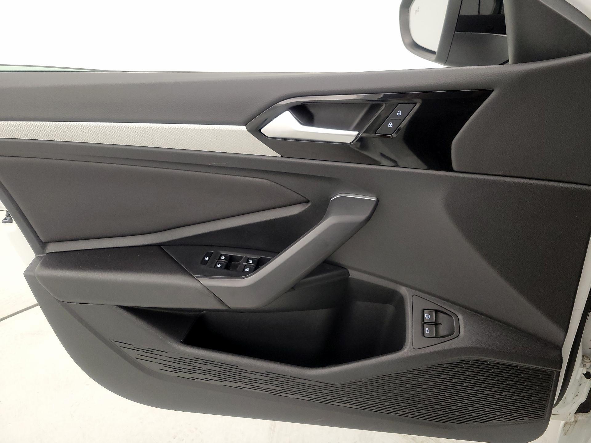 Thumbnail: 2020 Volkswagen Jetta - 12