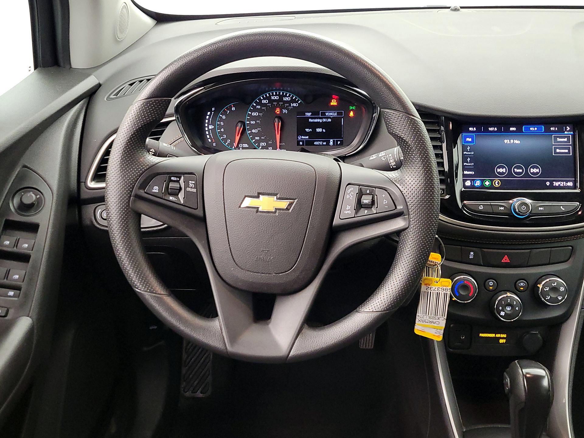 Thumbnail: 2020 Chevrolet Trax - 10