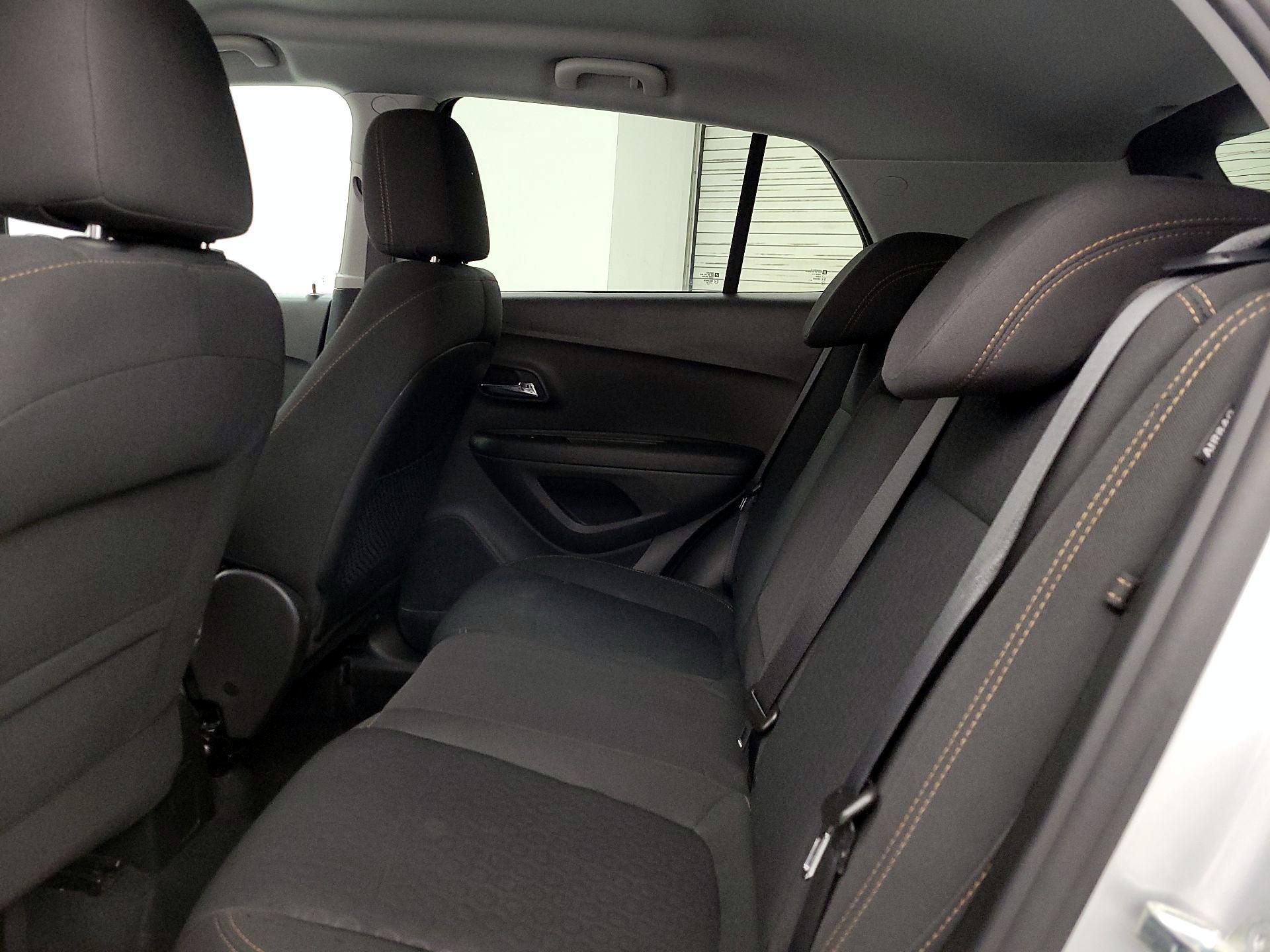 Thumbnail: 2020 Chevrolet Trax - 19