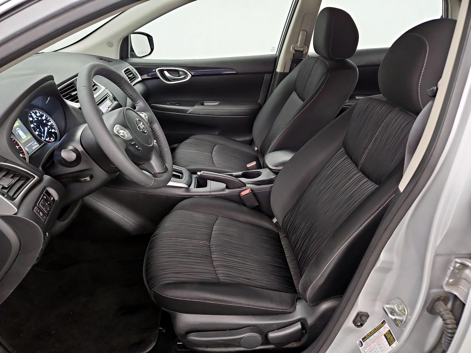 Thumbnail: 2017 Nissan Sentra - 11
